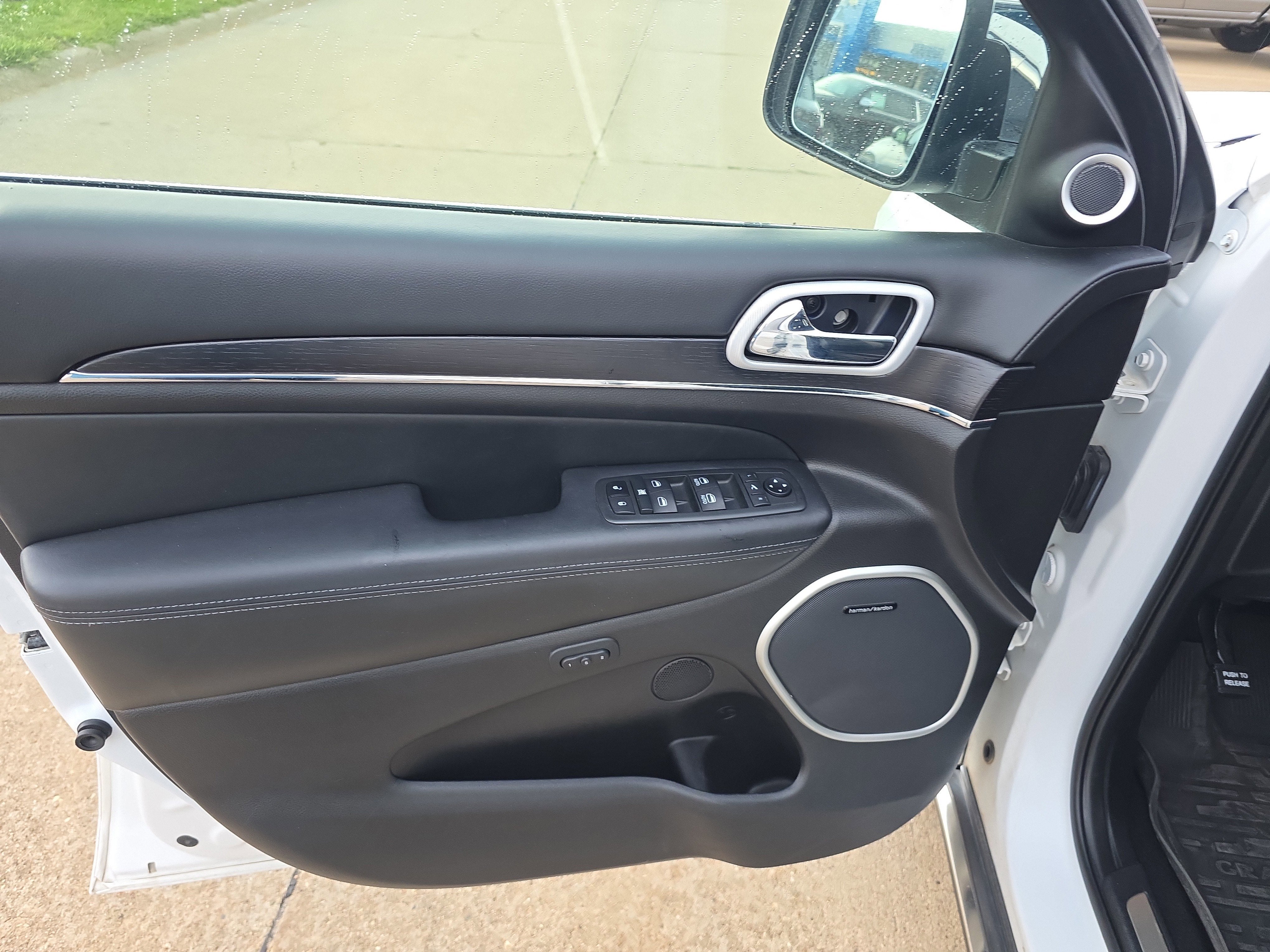 2021 Jeep Grand Cherokee Summit