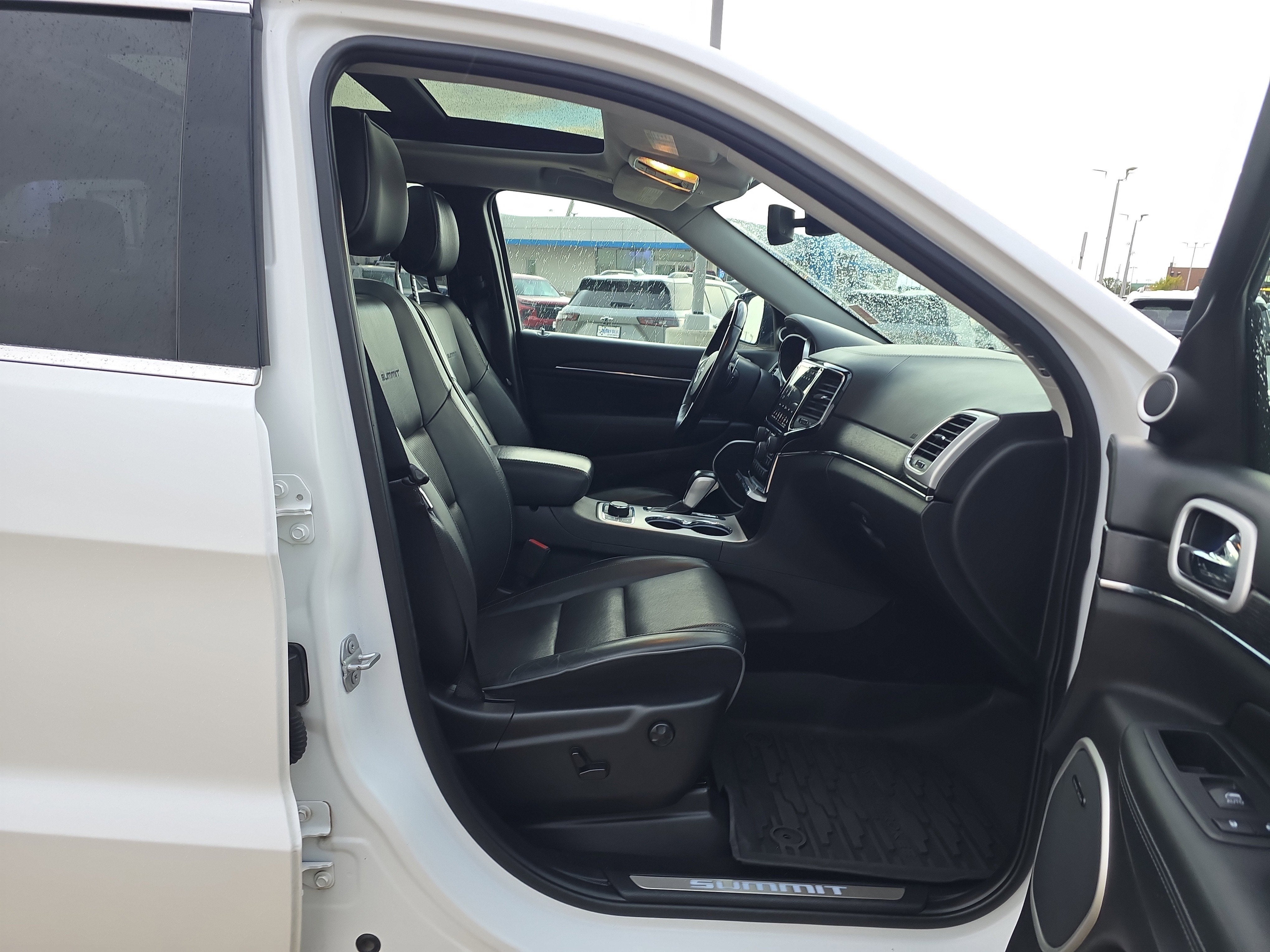 2021 Jeep Grand Cherokee Summit