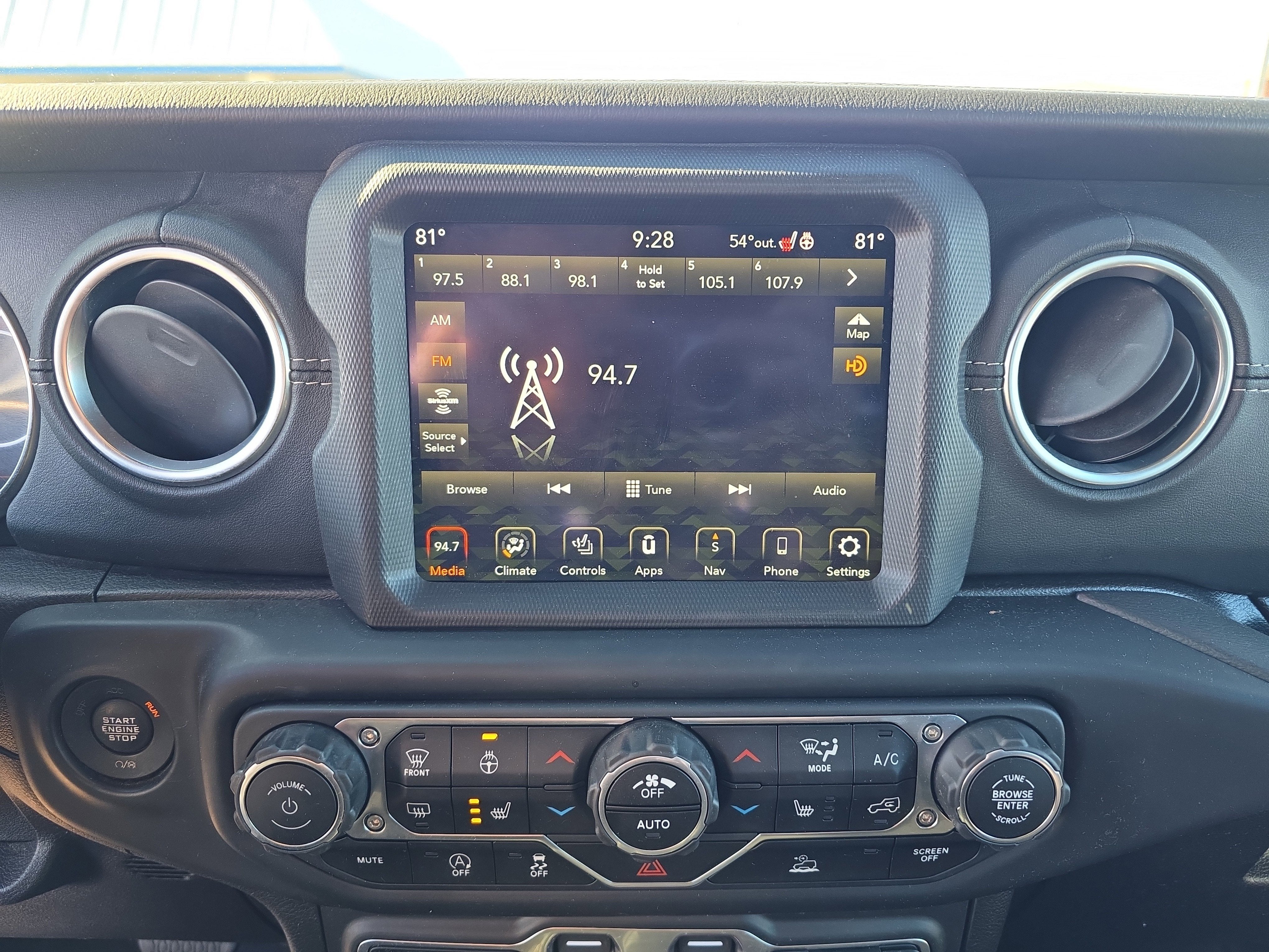 2021 Jeep Gladiator Overland