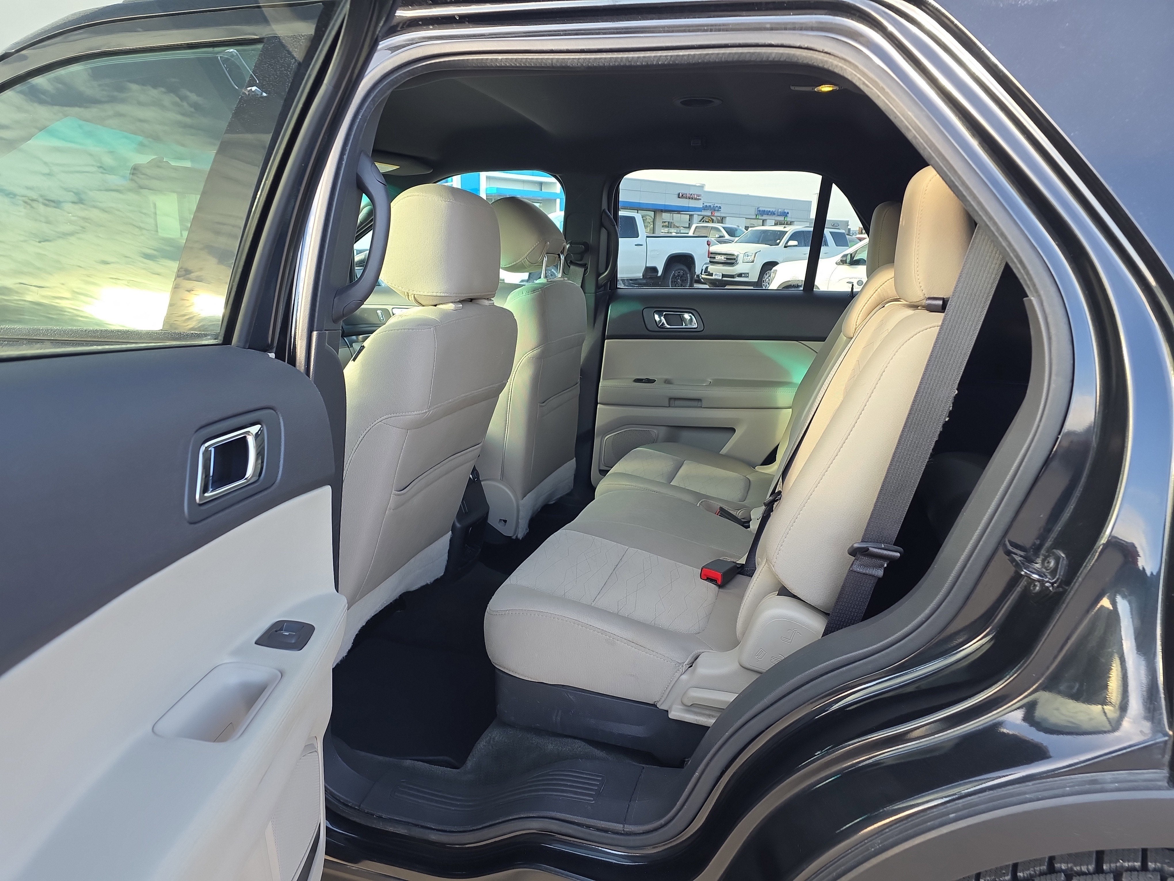 2015 Ford Explorer Base