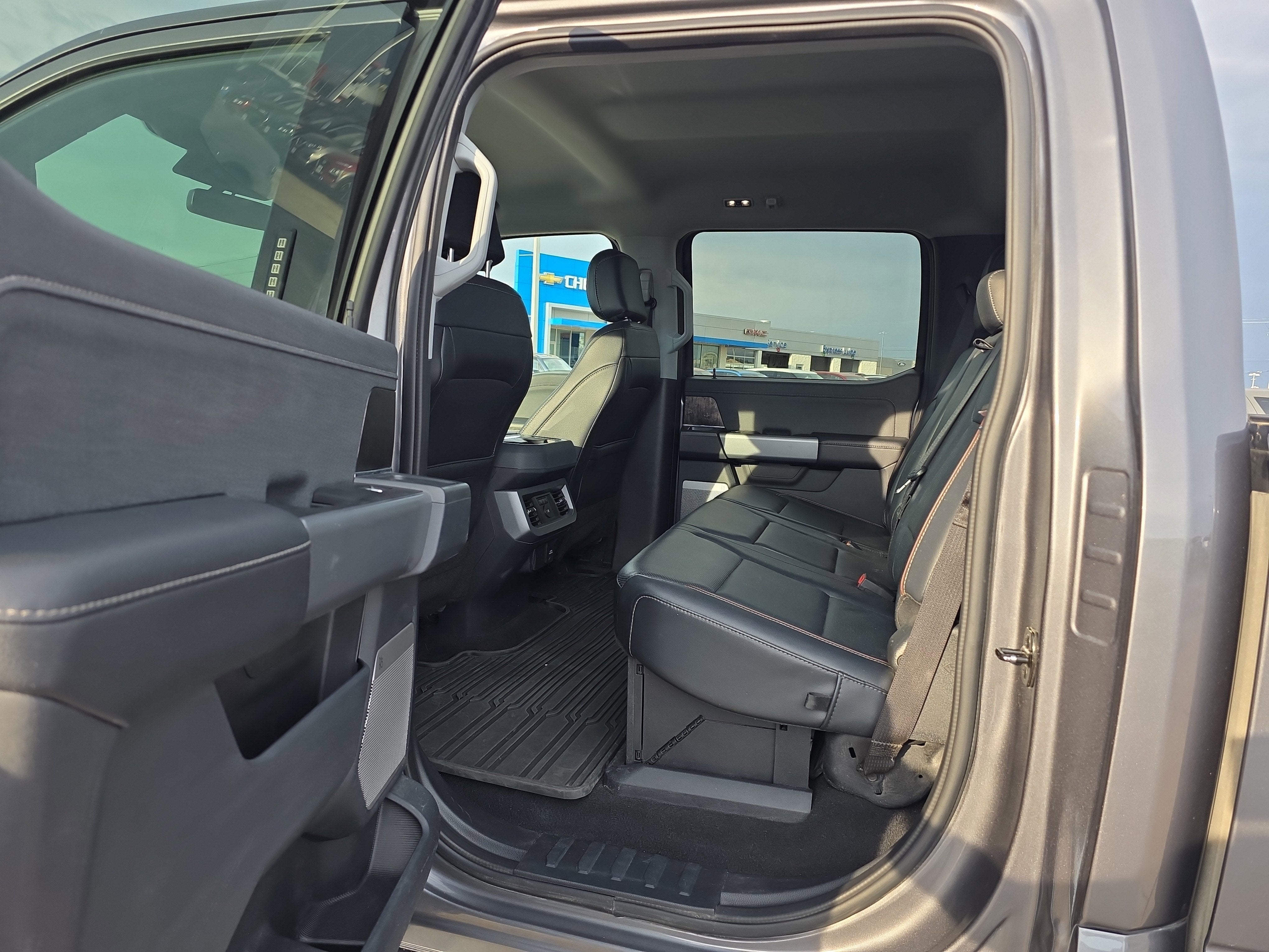 2023 Ford Super Duty F-350 SRW XL