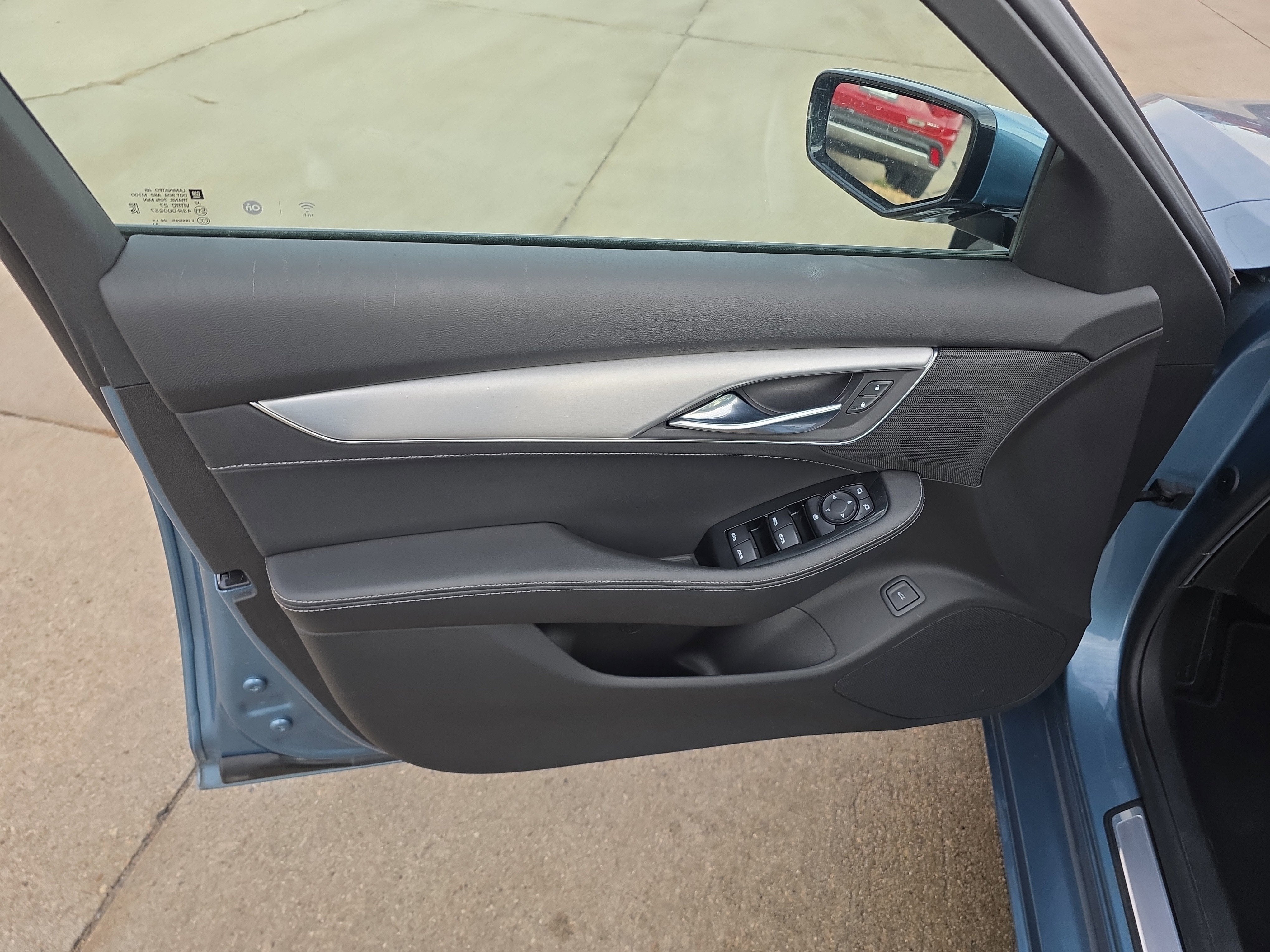 2023 Cadillac CT5 Luxury