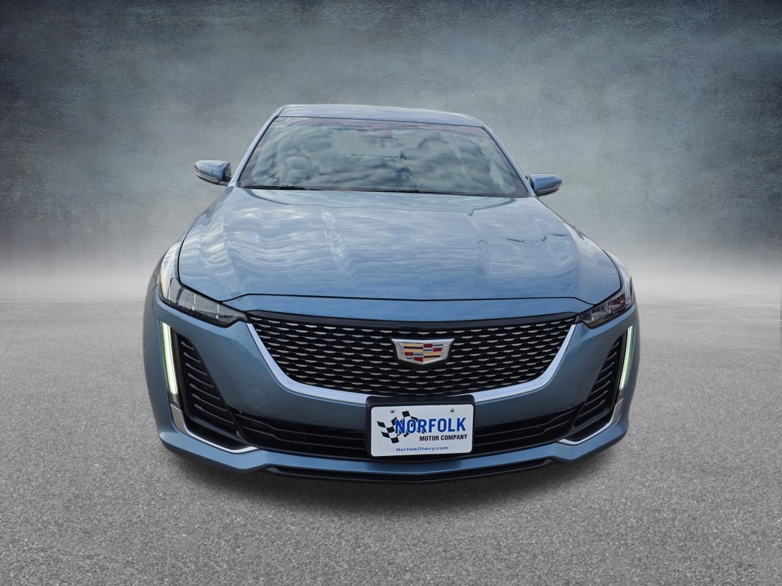 2023 Cadillac CT5 Luxury