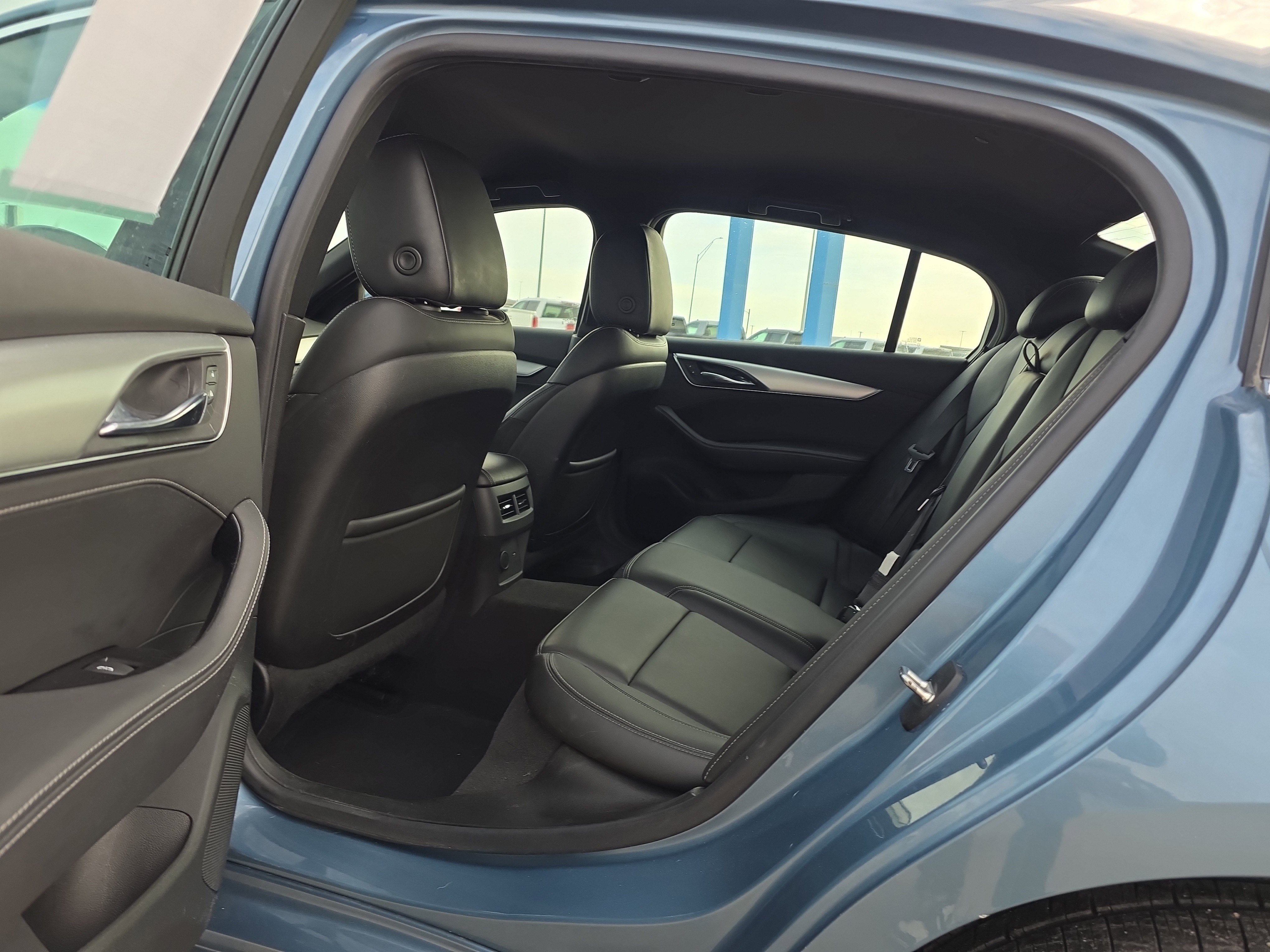 2023 Cadillac CT5 Luxury