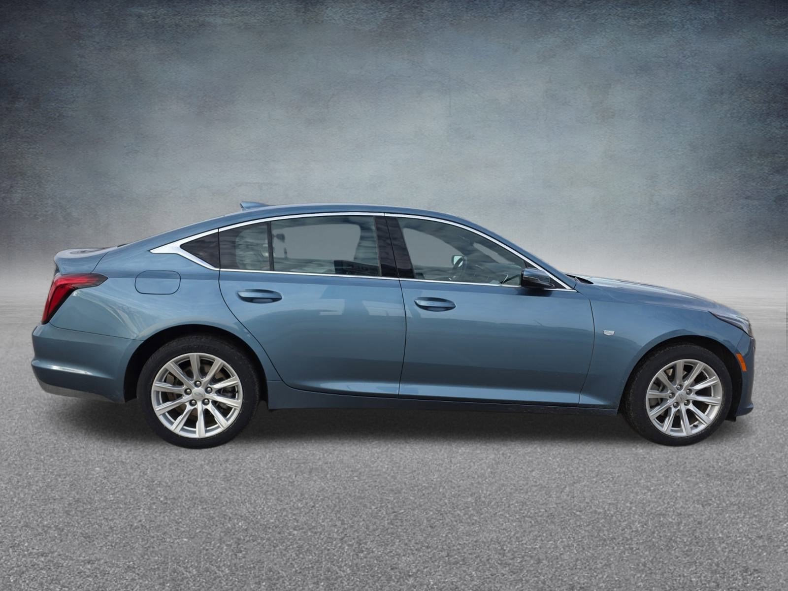 2023 Cadillac CT5 Luxury