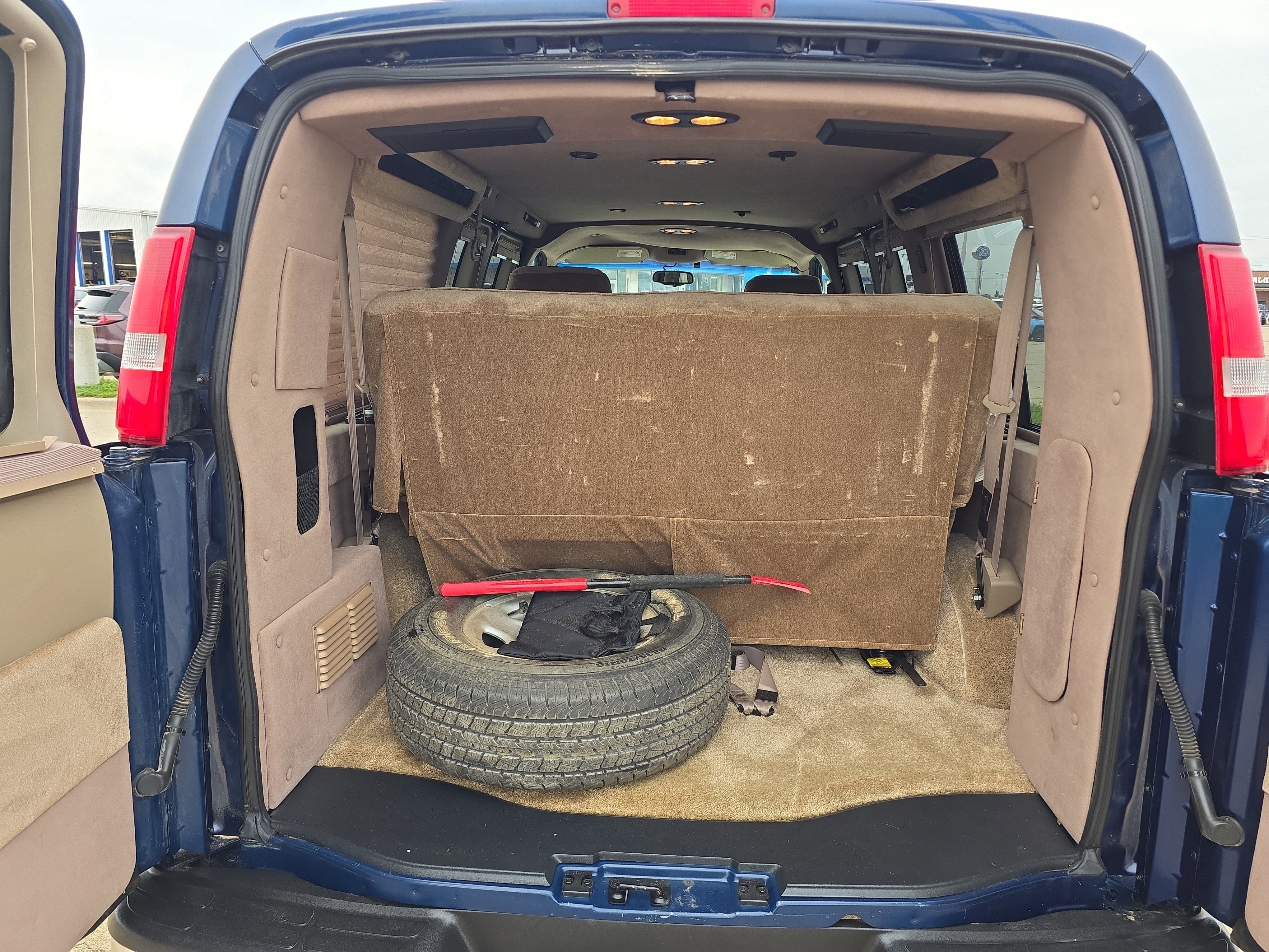 2003 Chevrolet Express Cargo 1500 YF7 Upfitter