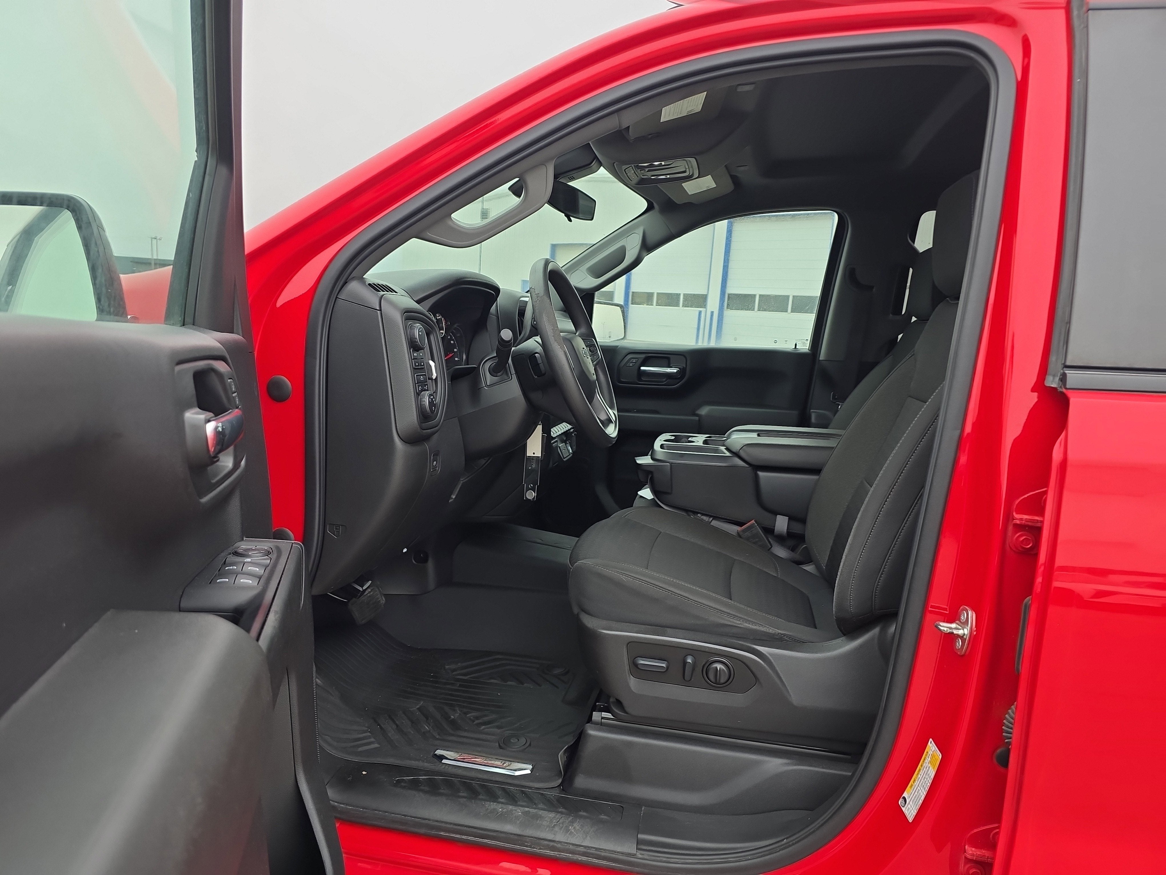 2022 Chevrolet Silverado 1500 LTD Custom Trail Boss