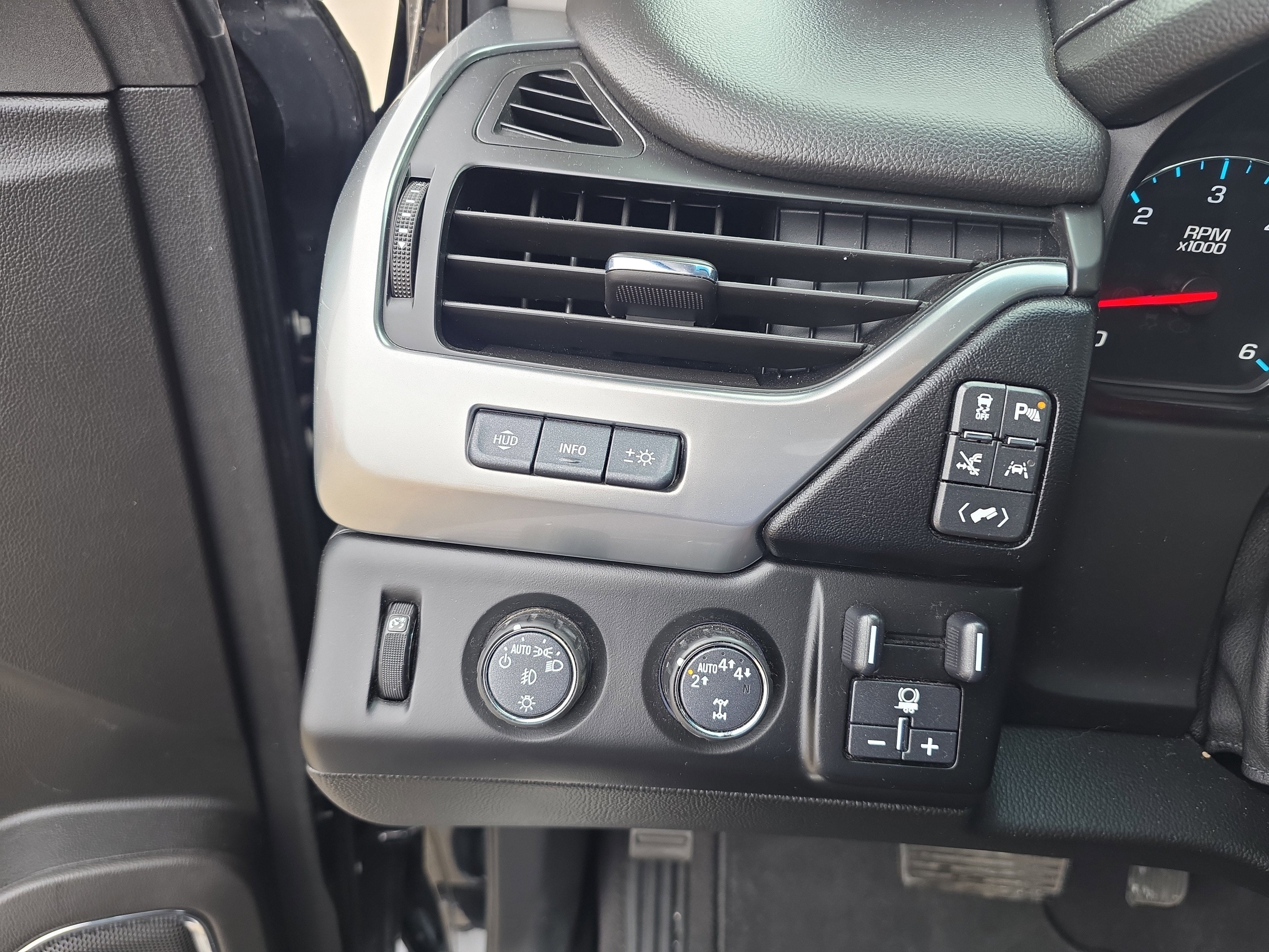 2020 Chevrolet Tahoe Premier