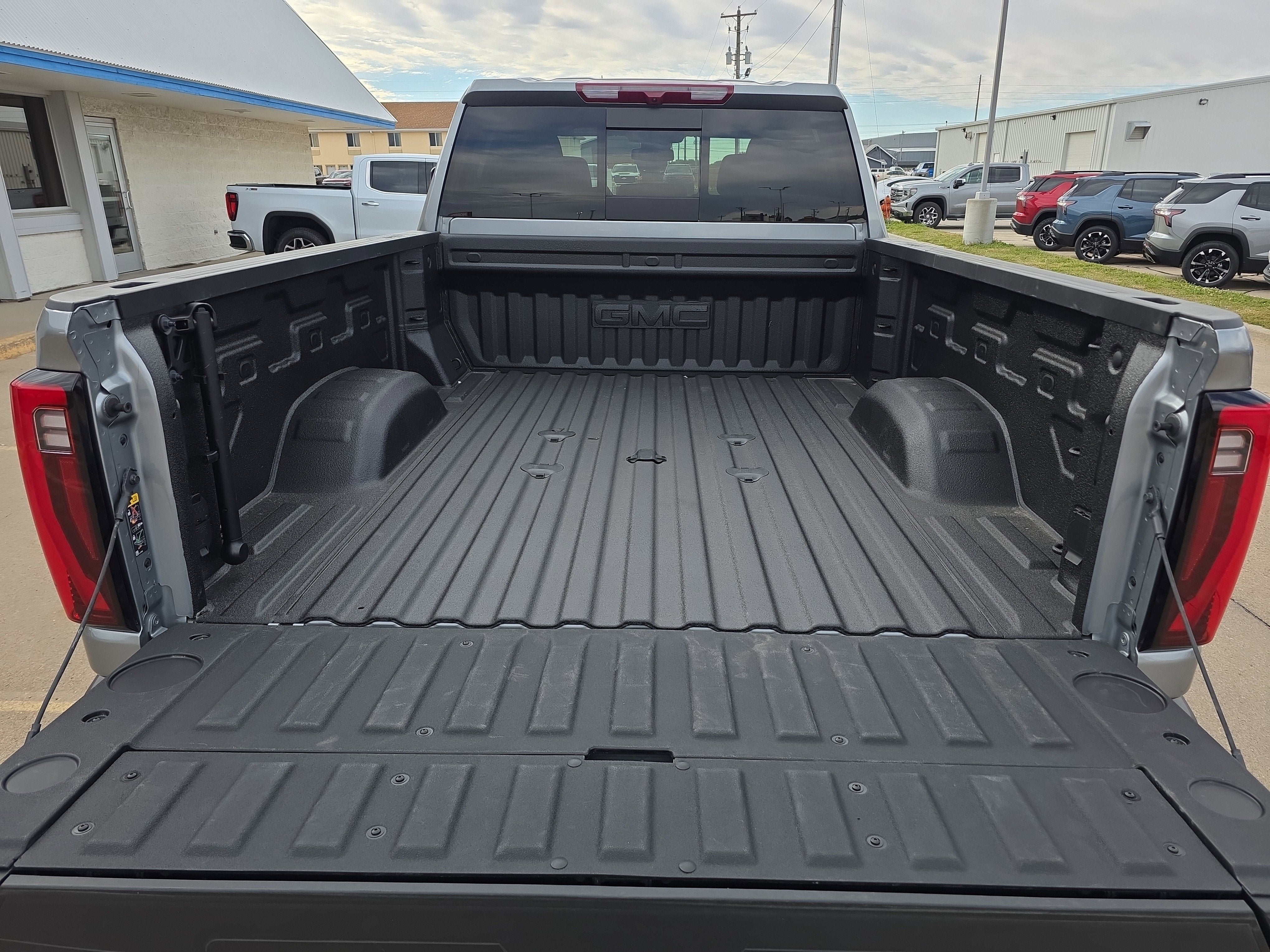 2025 GMC Sierra 2500 HD SLT