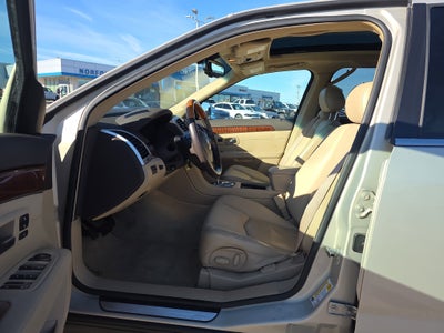 2007 Cadillac SRX Base