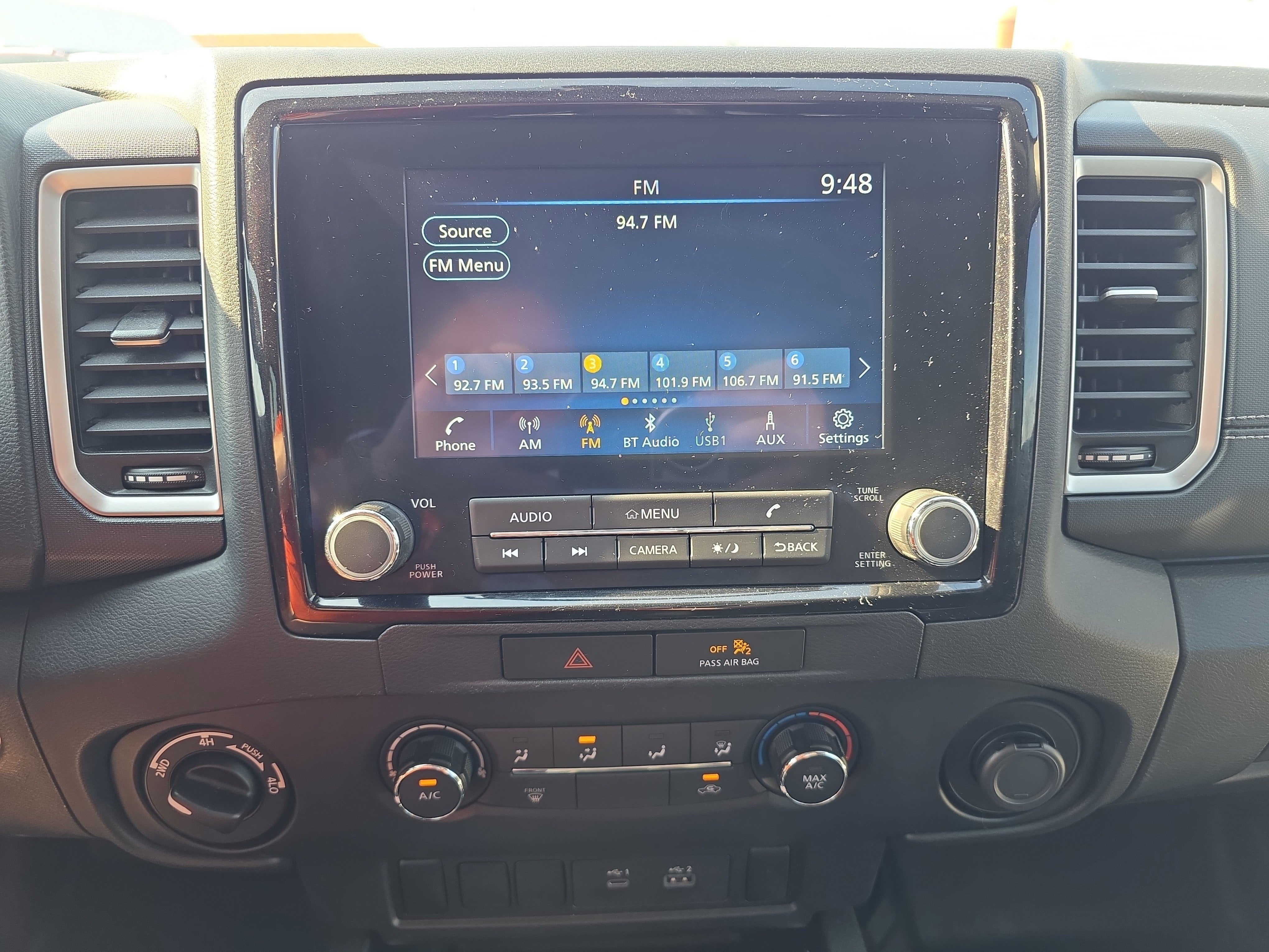 2022 Nissan Frontier SV