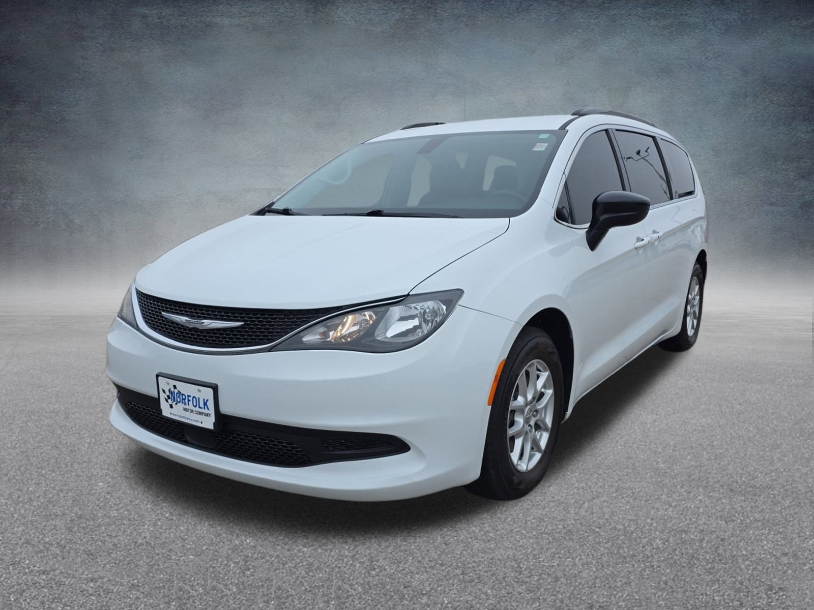 2021 Chrysler Voyager LXI