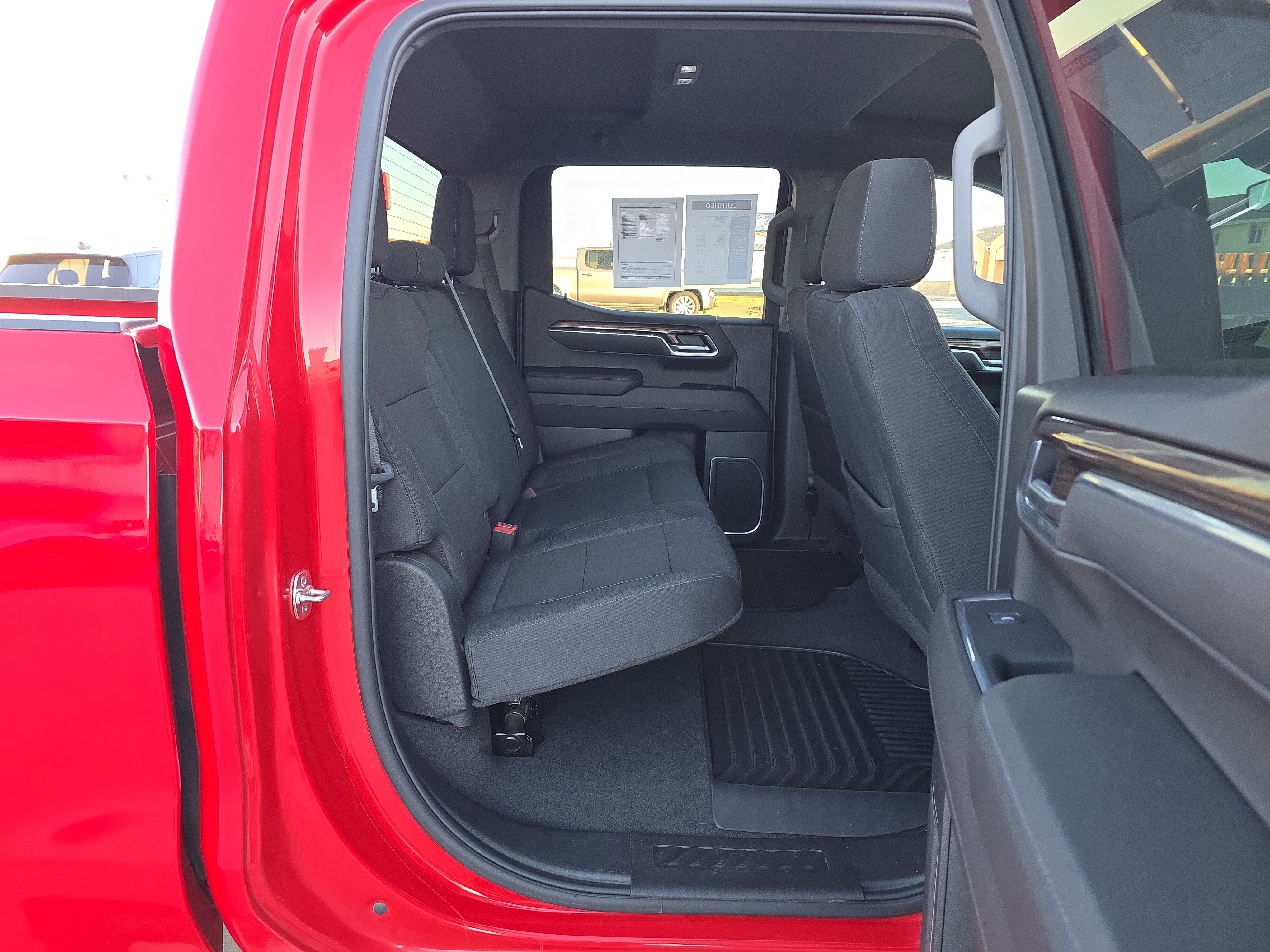 2025 Chevrolet Silverado 1500 LT (2FL)