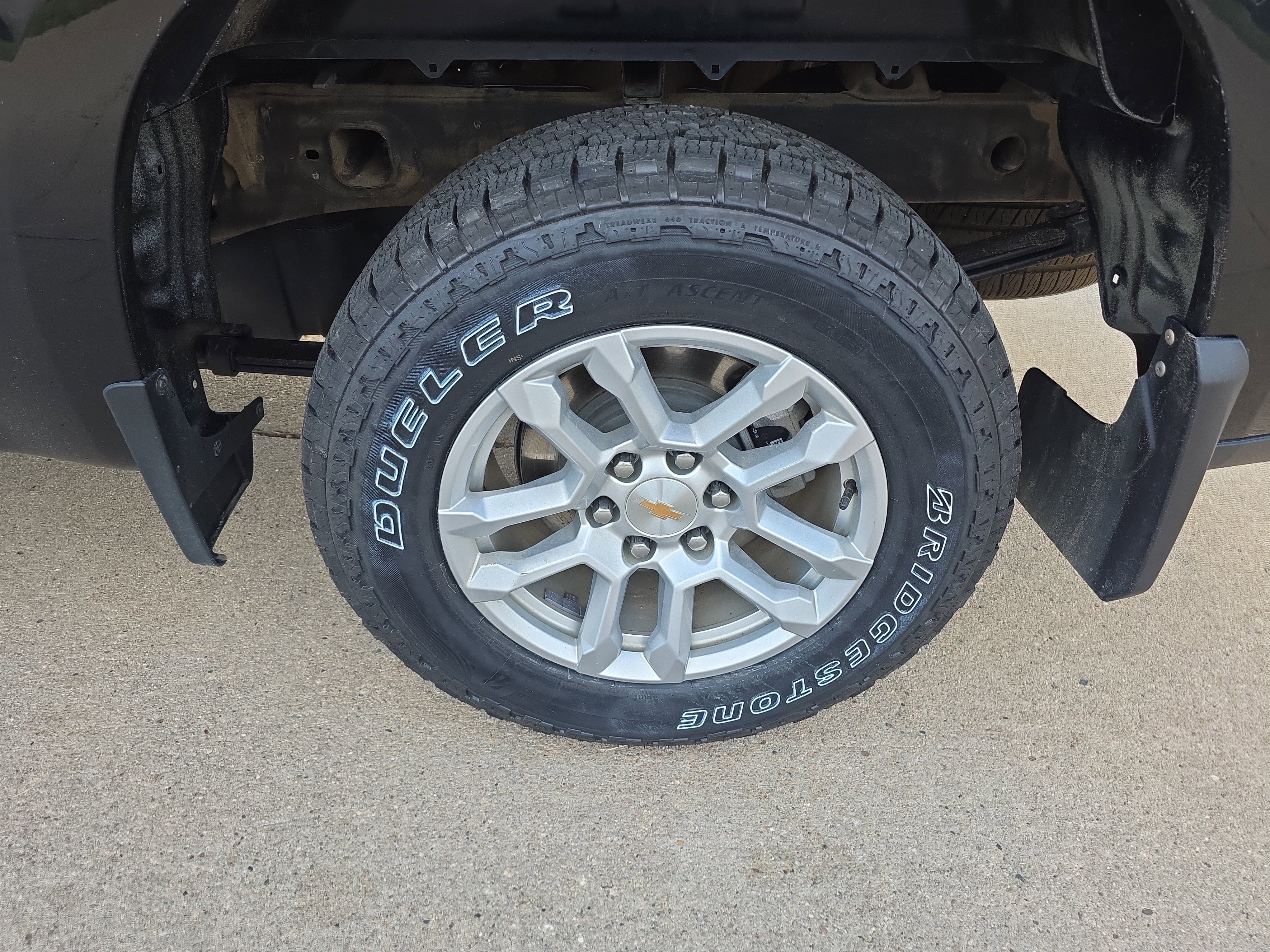 2025 Chevrolet Silverado 1500 LT (2FL)