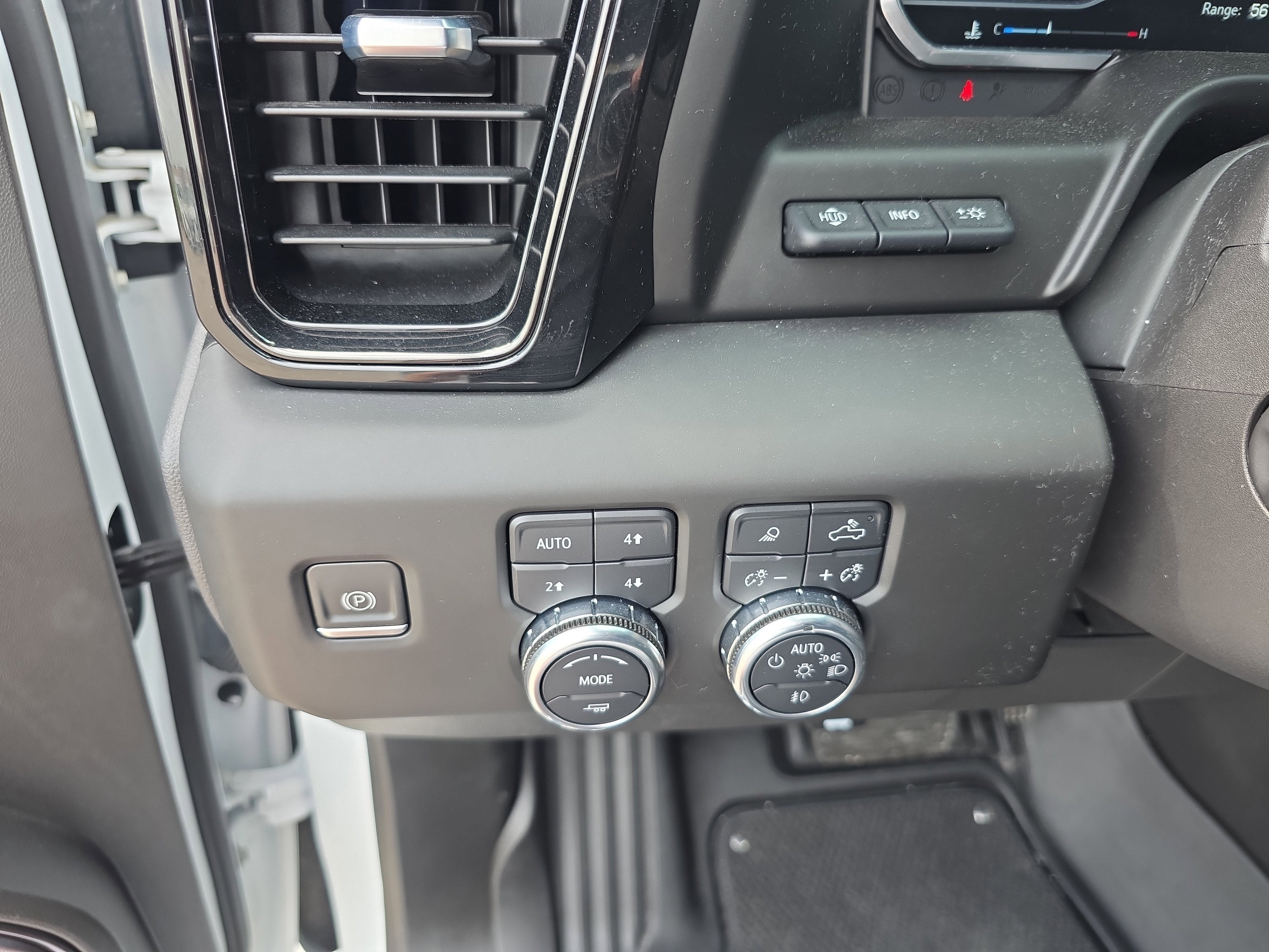 2022 GMC Sierra 1500 AT4X