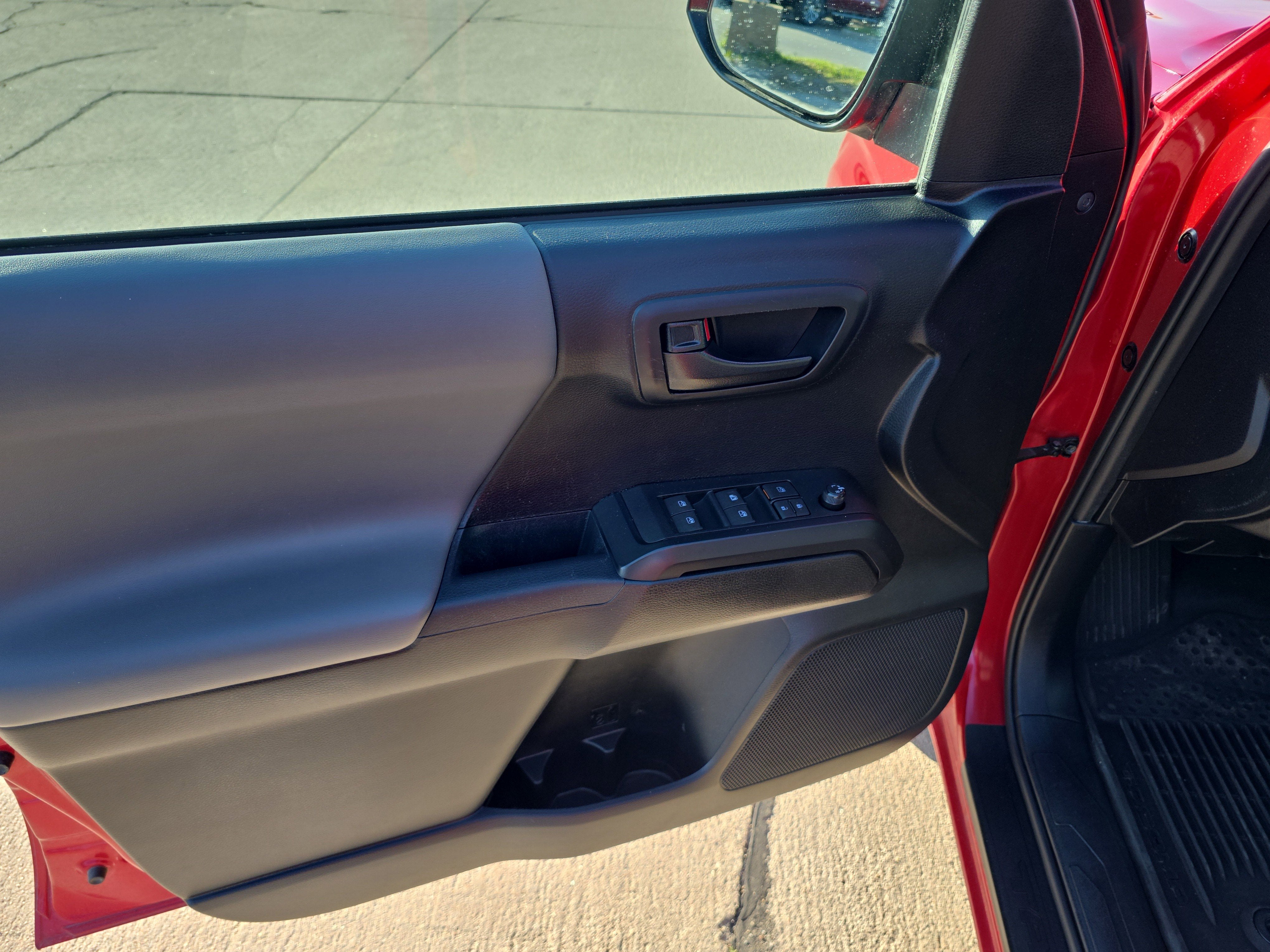 2021 Toyota Tacoma 4WD SR