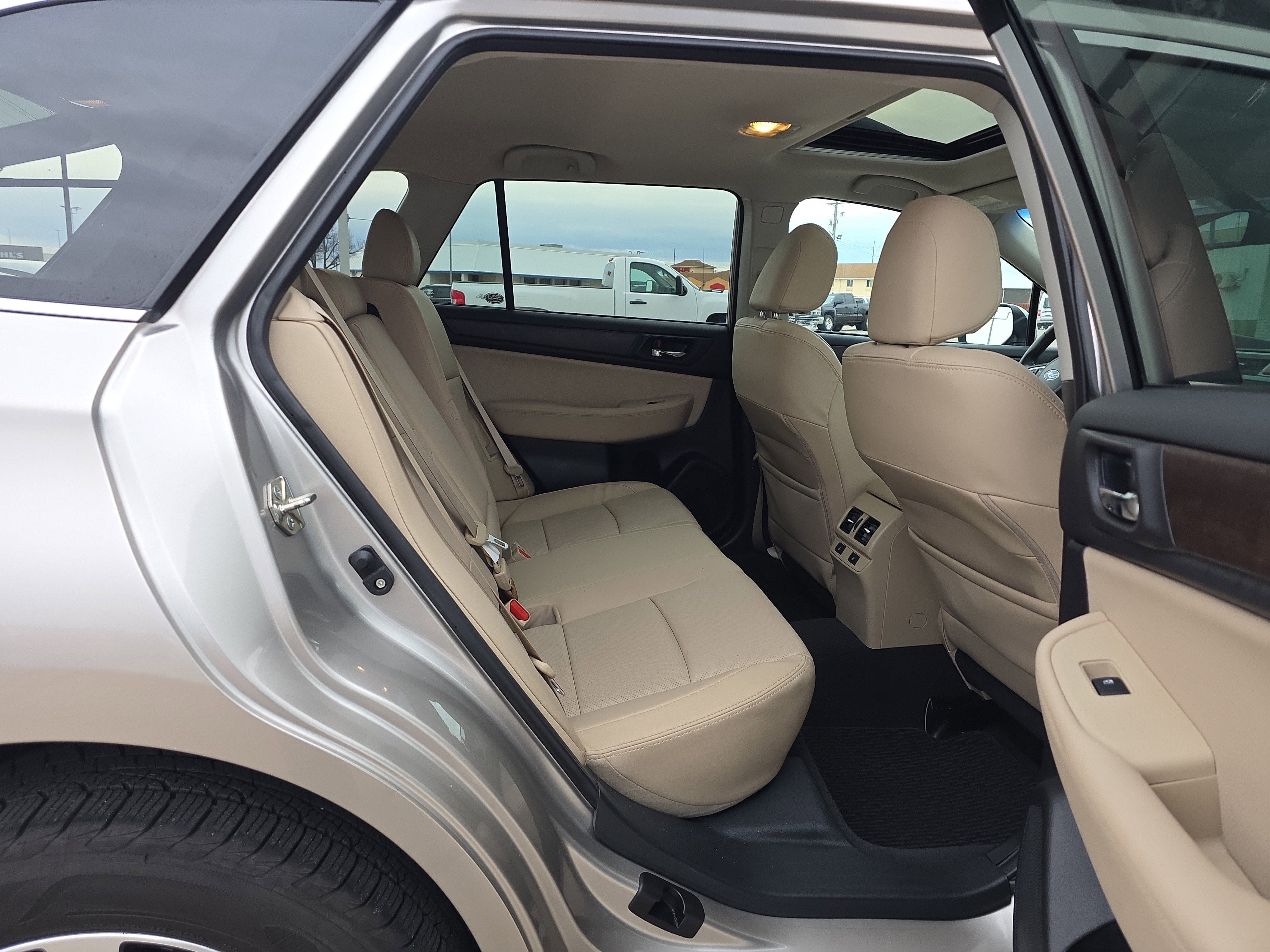 2017 Subaru Outback Limited