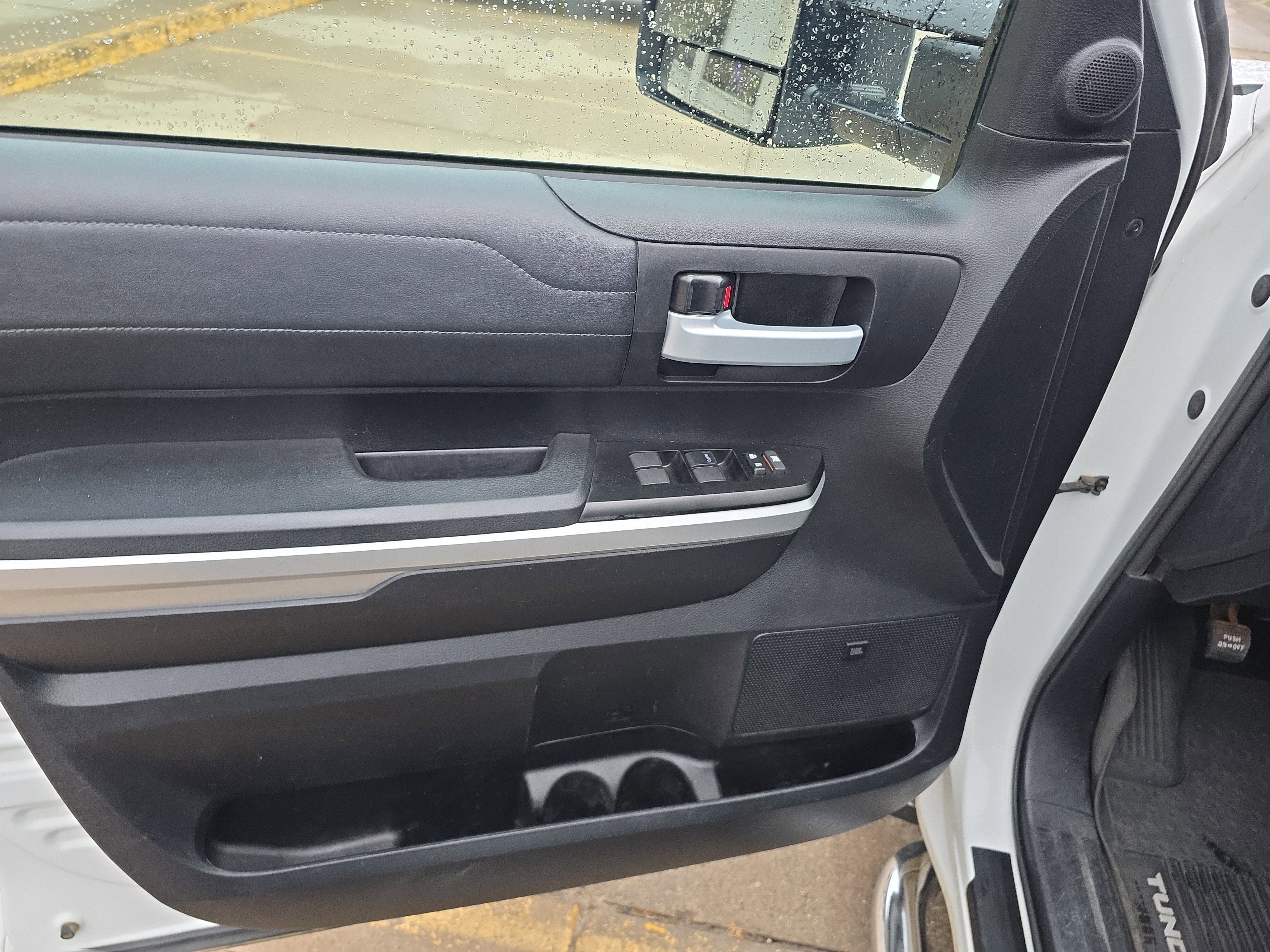 2017 Toyota Tundra 4WD Limited