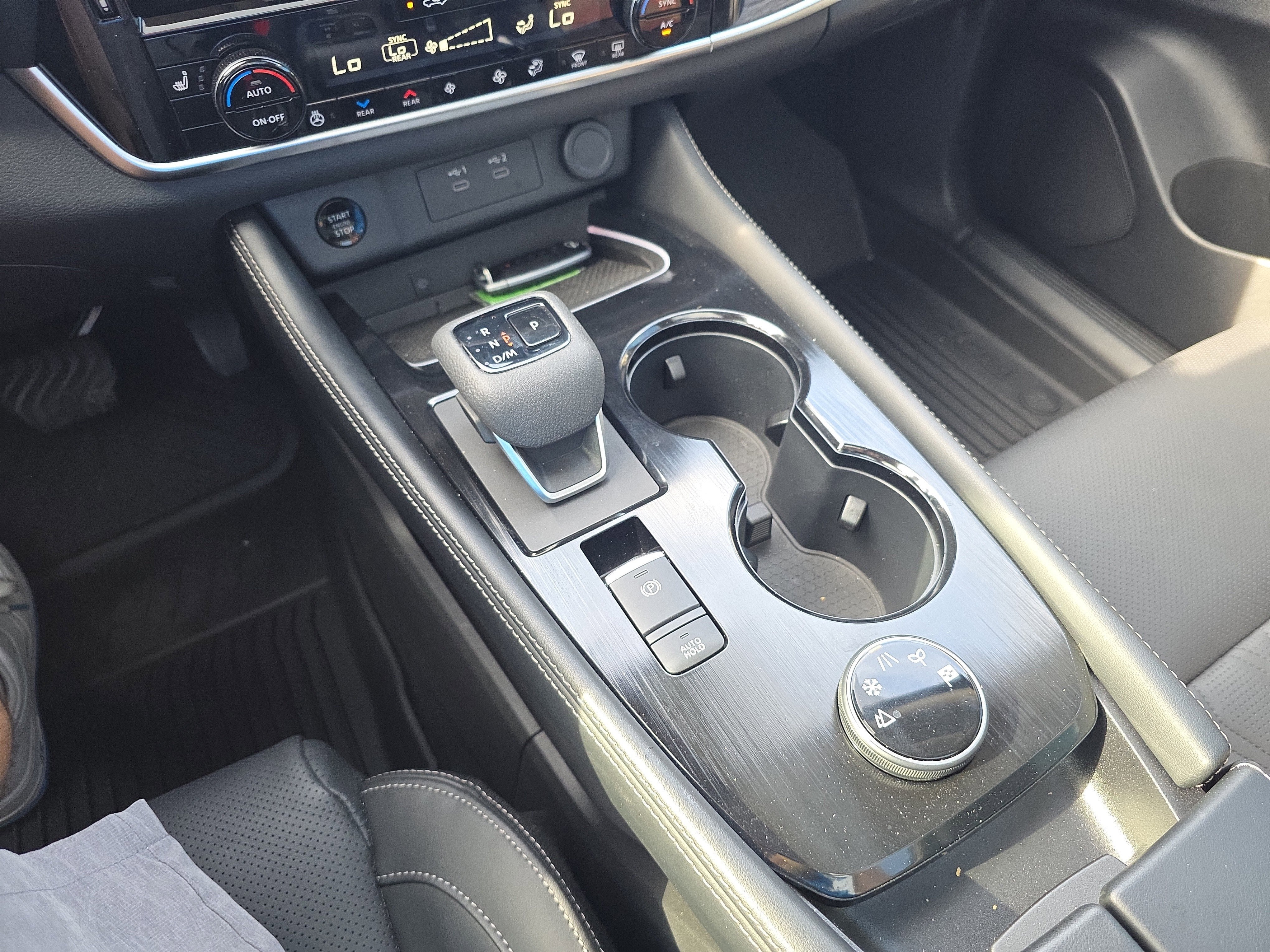 2024 Nissan Rogue Platinum