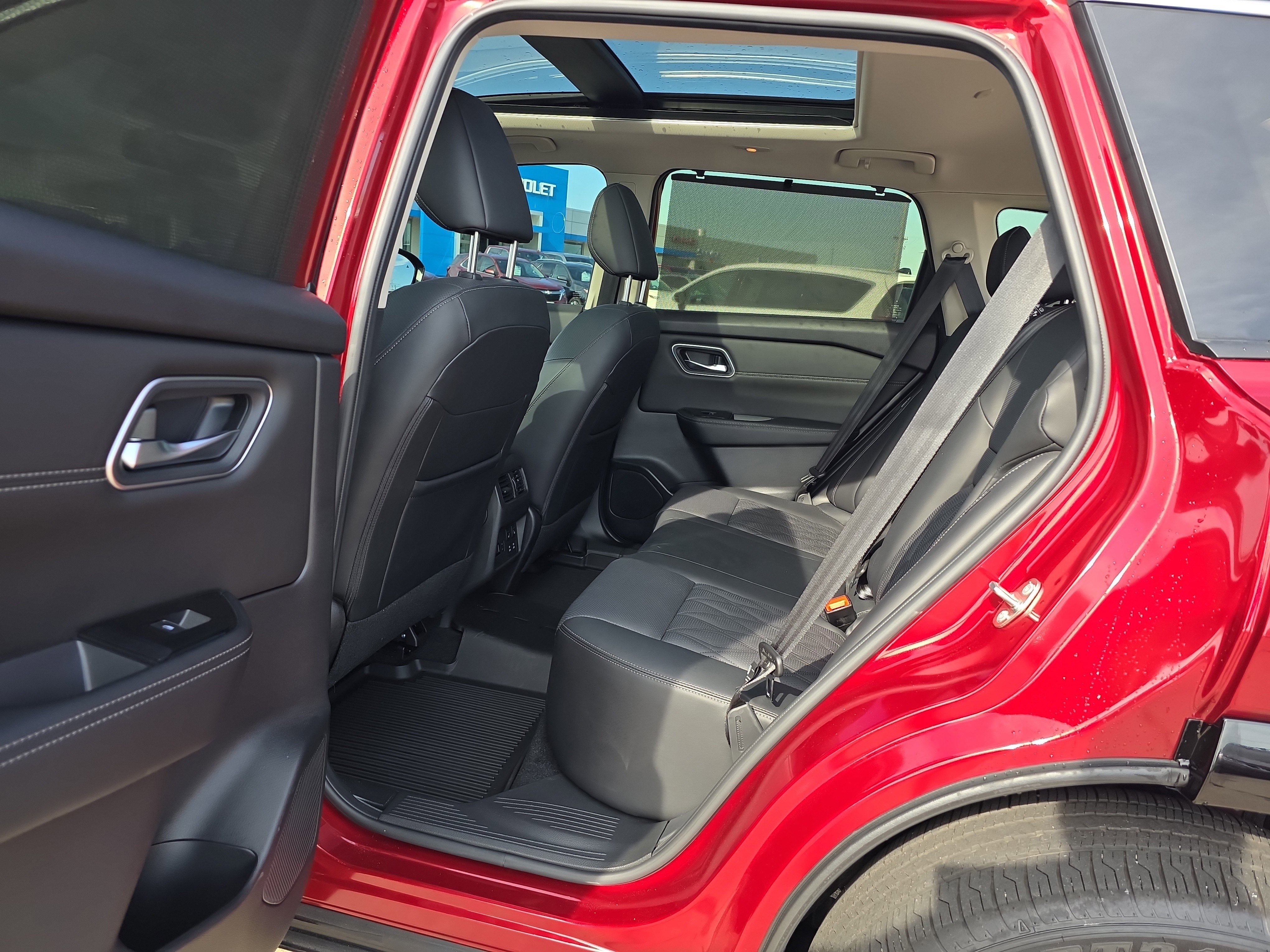 2024 Nissan Rogue Platinum