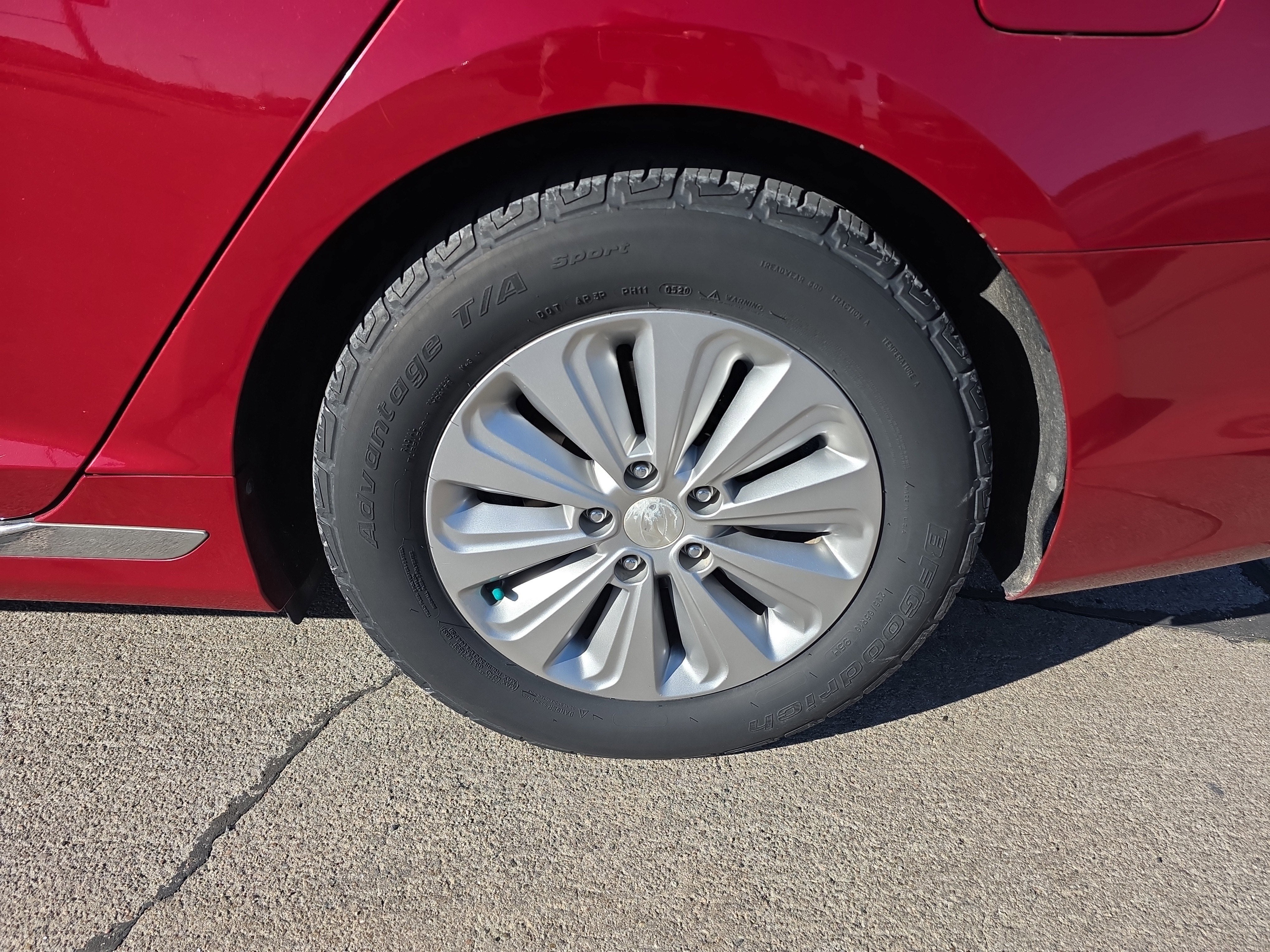 2016 Hyundai Sonata Hybrid SE