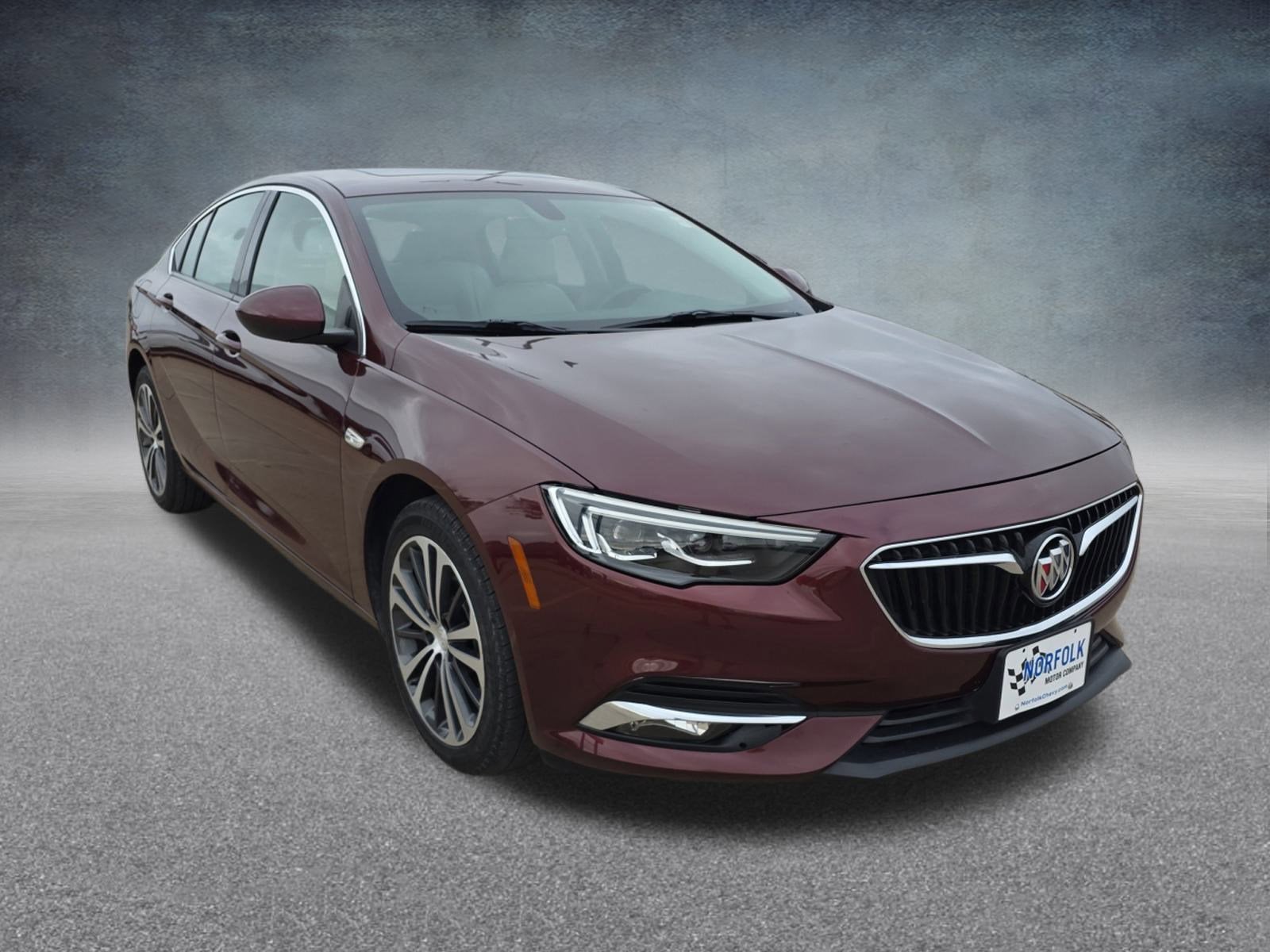 2020 Buick Regal Sportback Essence