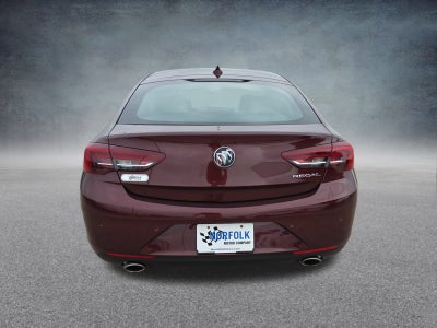 2020 Buick Regal Sportback Essence