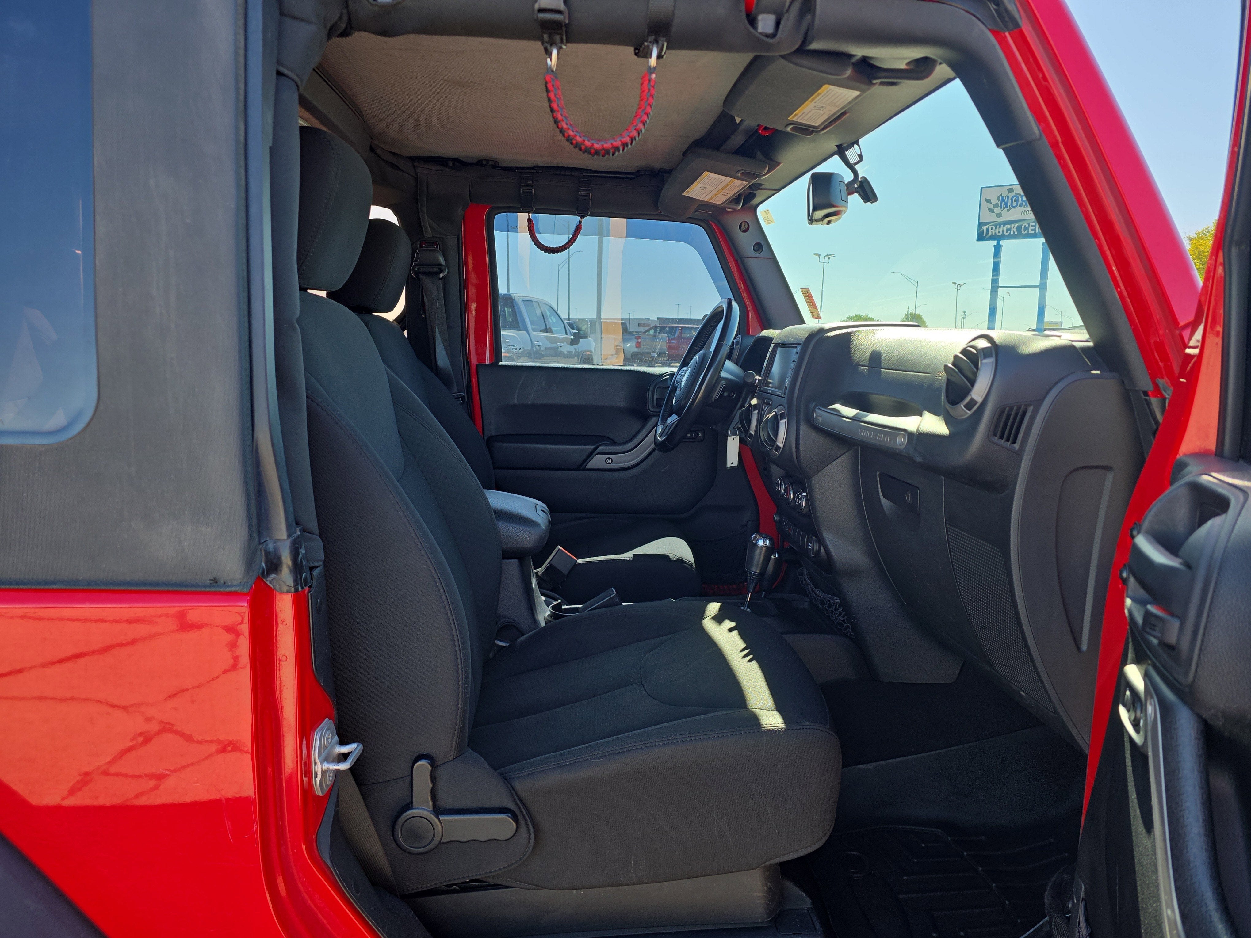 2016 Jeep Wrangler Willys Wheeler