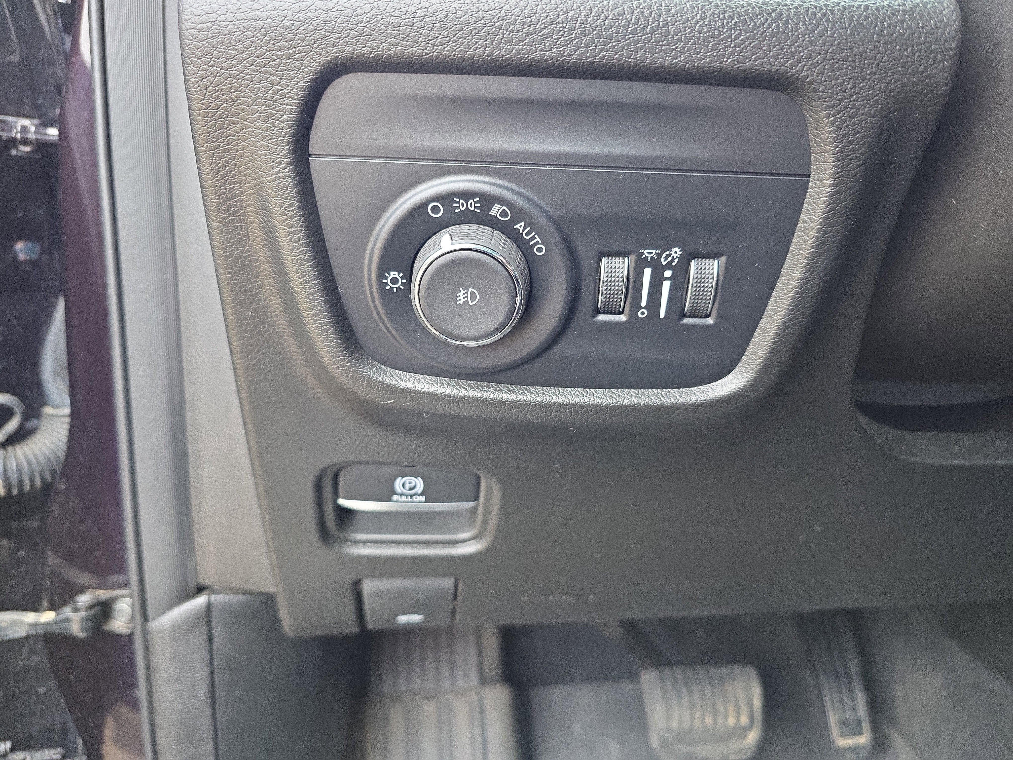 2023 Jeep Grand Cherokee L Summit 4x4