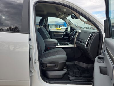 2017 RAM 1500 Big Horn Crew Cab 4x4 5'7" Box