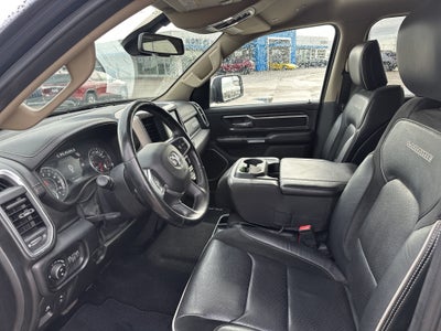 2019 RAM 1500 Laramie Crew Cab 4x4 5'7" Box