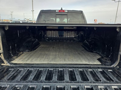 2021 RAM 1500 Laramie Crew Cab 4x4 5'7" Box