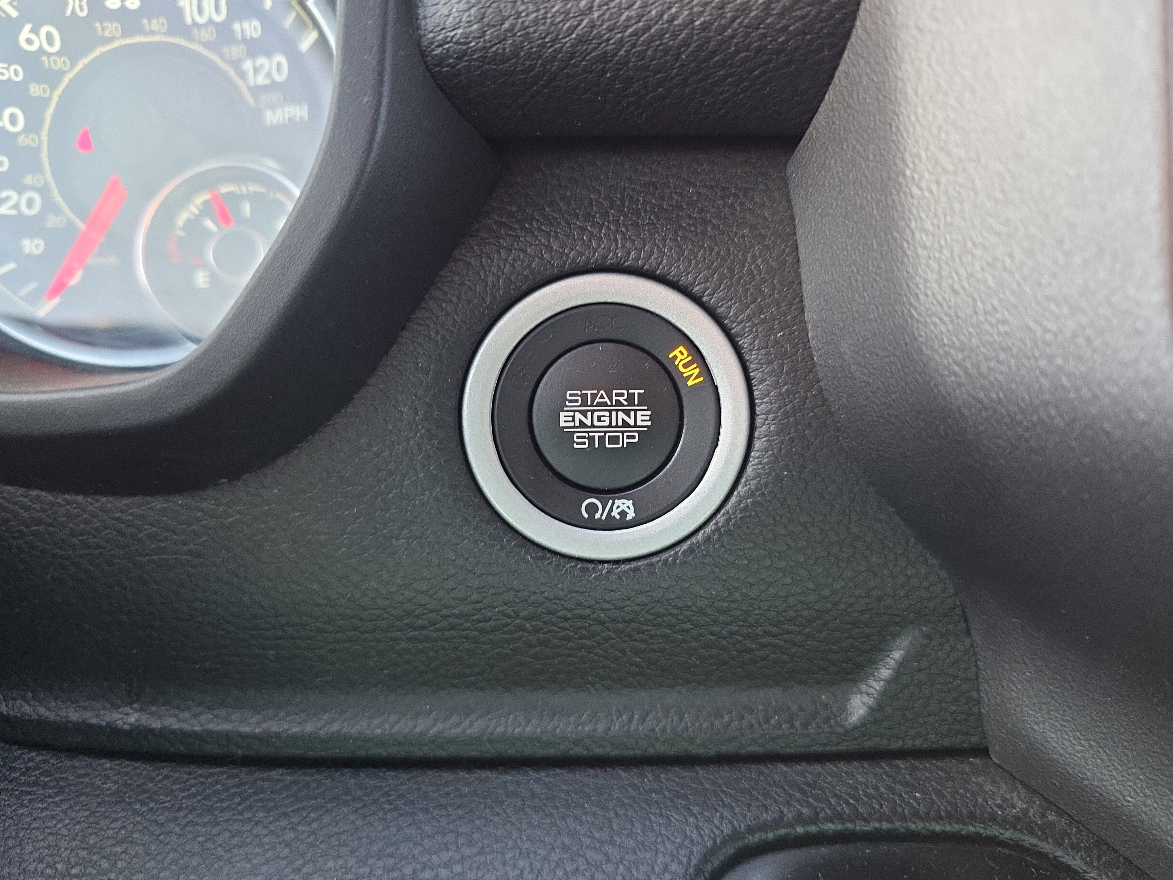 2023 RAM 1500 Laramie Crew Cab 4x4 6'4" Box