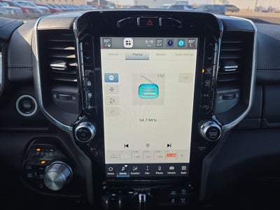 2023 RAM 1500 Laramie Crew Cab 4x4 6'4" Box