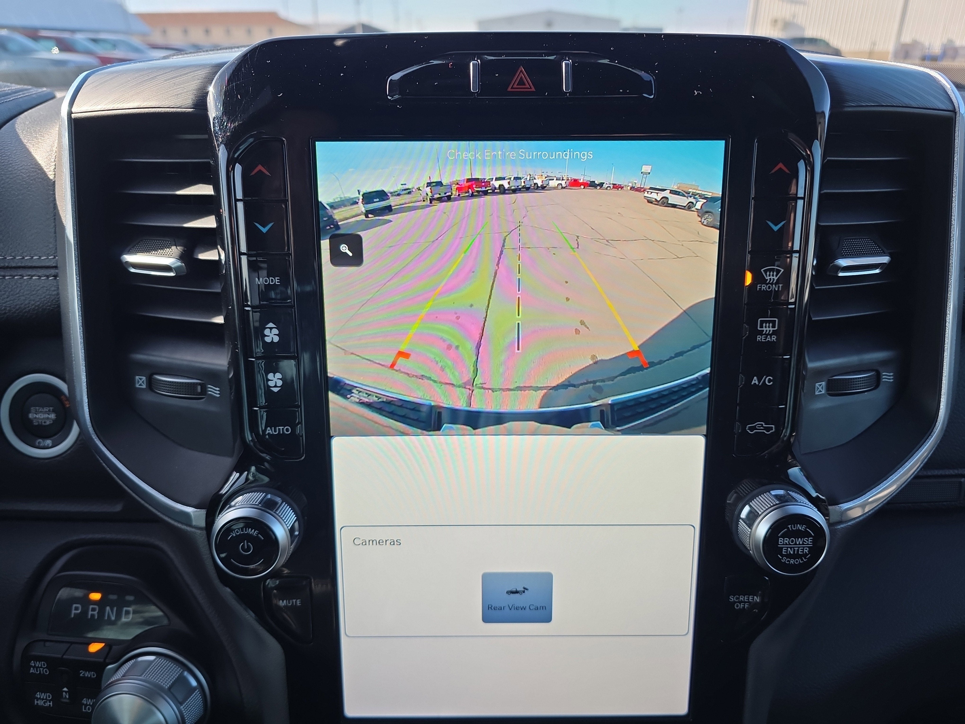 2023 RAM 1500 Laramie Crew Cab 4x4 6'4" Box