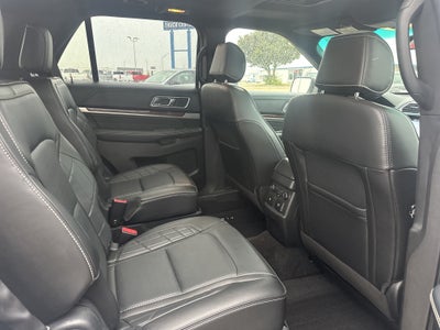 2017 Ford Explorer Platinum