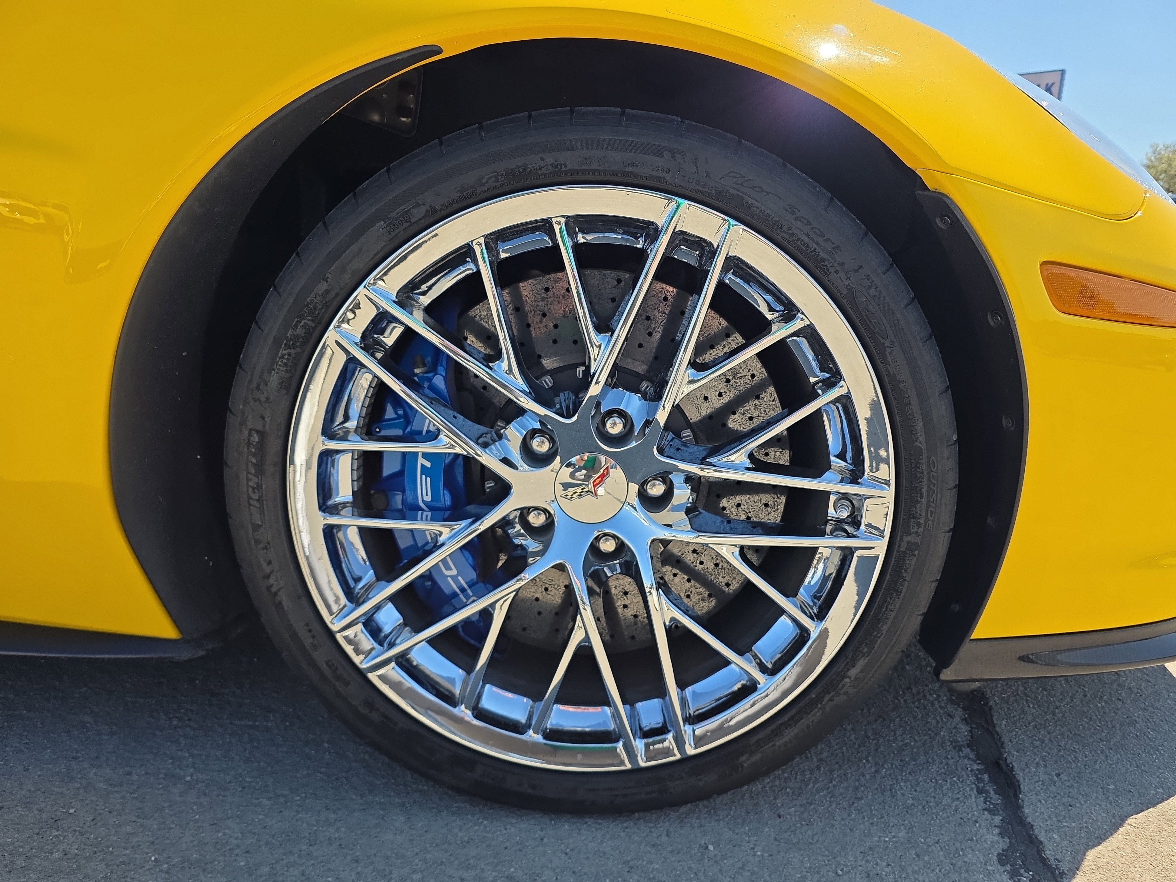2010 Chevrolet Corvette ZR1 ZR1 w/3ZR