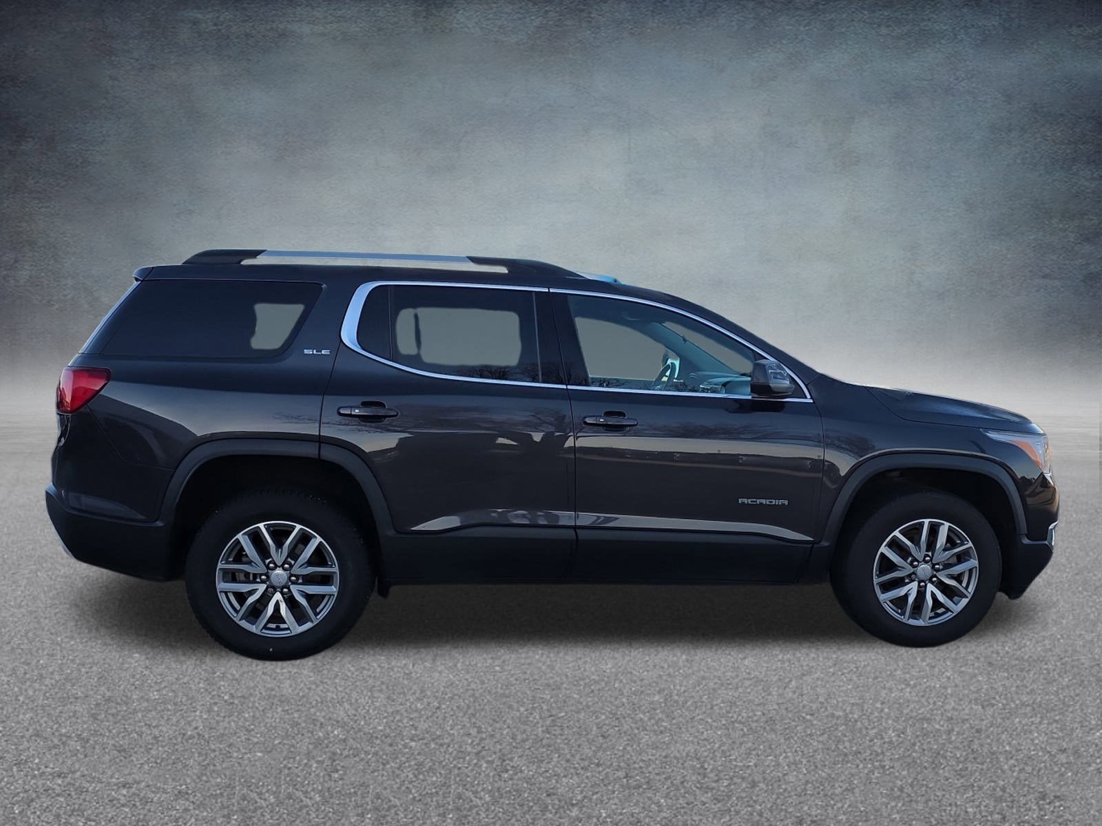 2017 GMC Acadia SLE