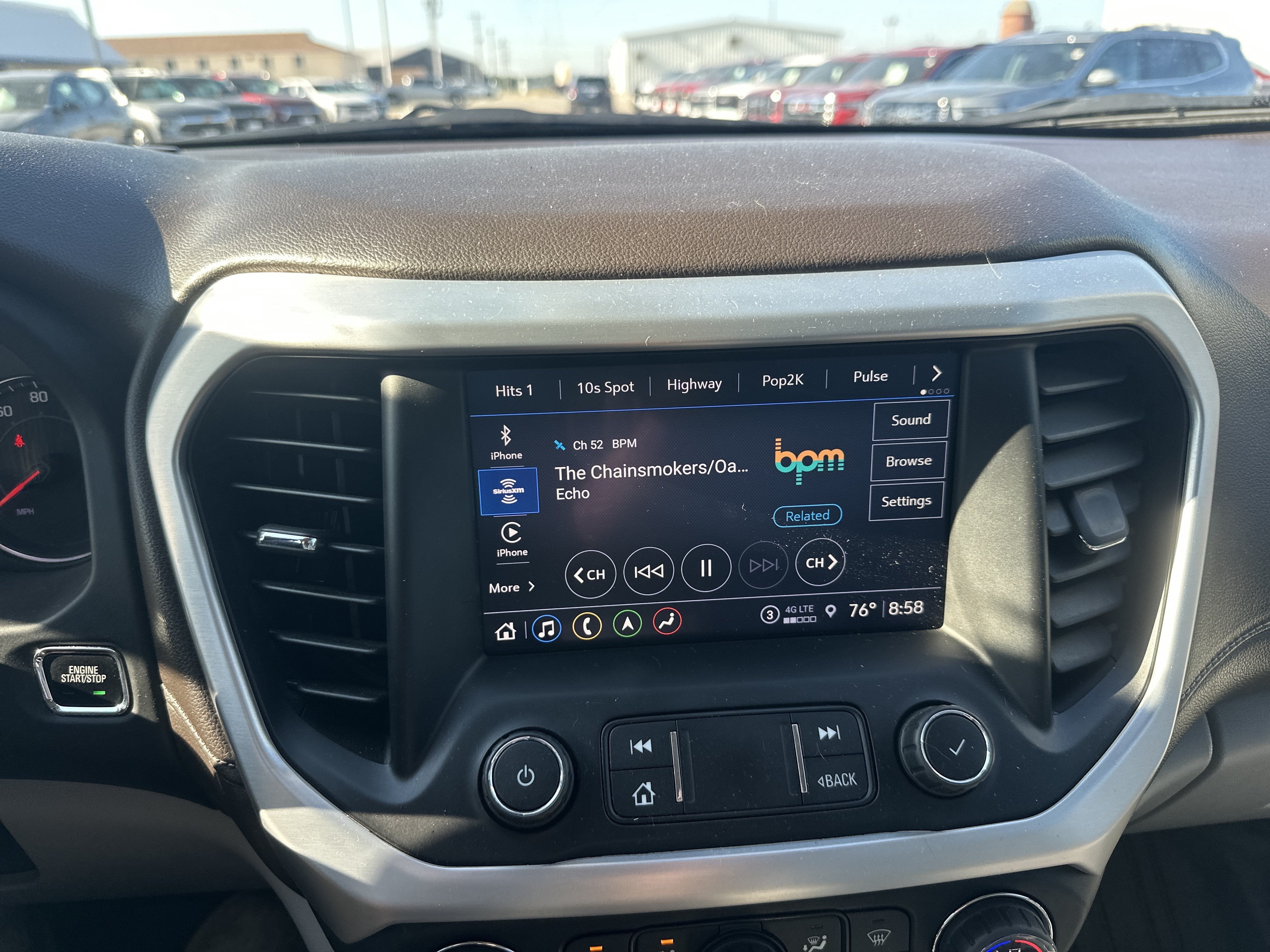 2021 GMC Acadia SLT