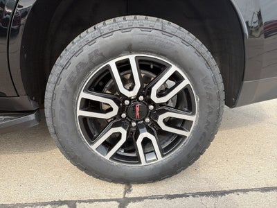 2024 GMC Yukon AT4