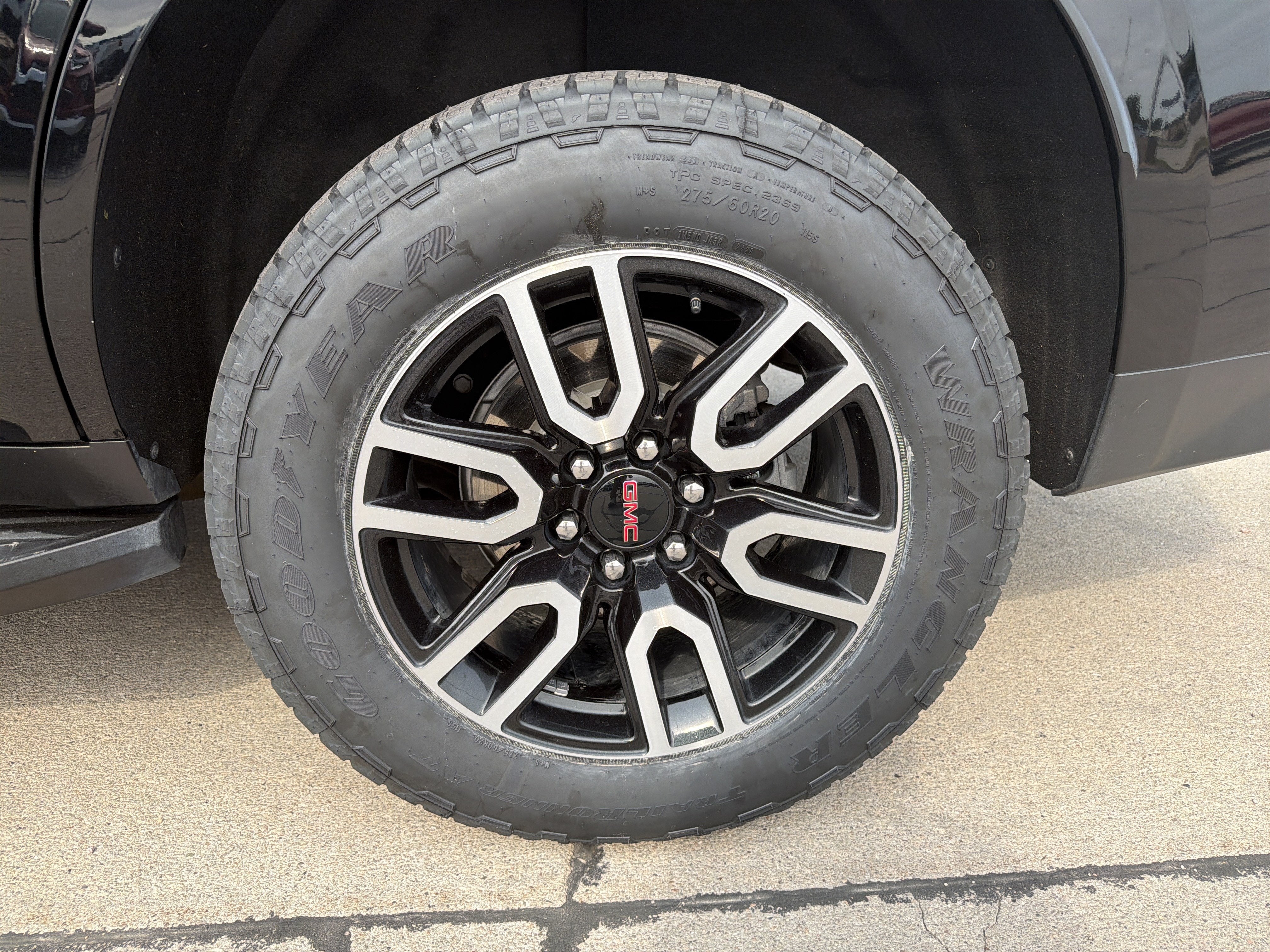 2024 GMC Yukon AT4
