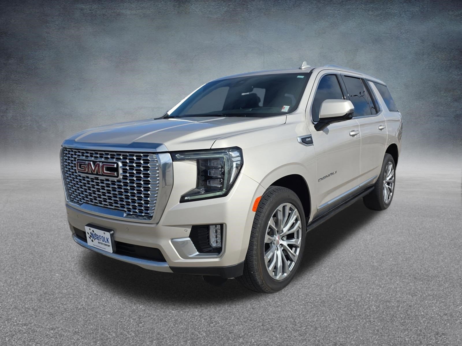 2021 GMC Yukon 4WD Denali's photo