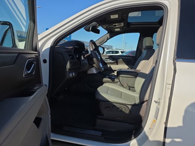 2023 GMC Yukon XL SLT