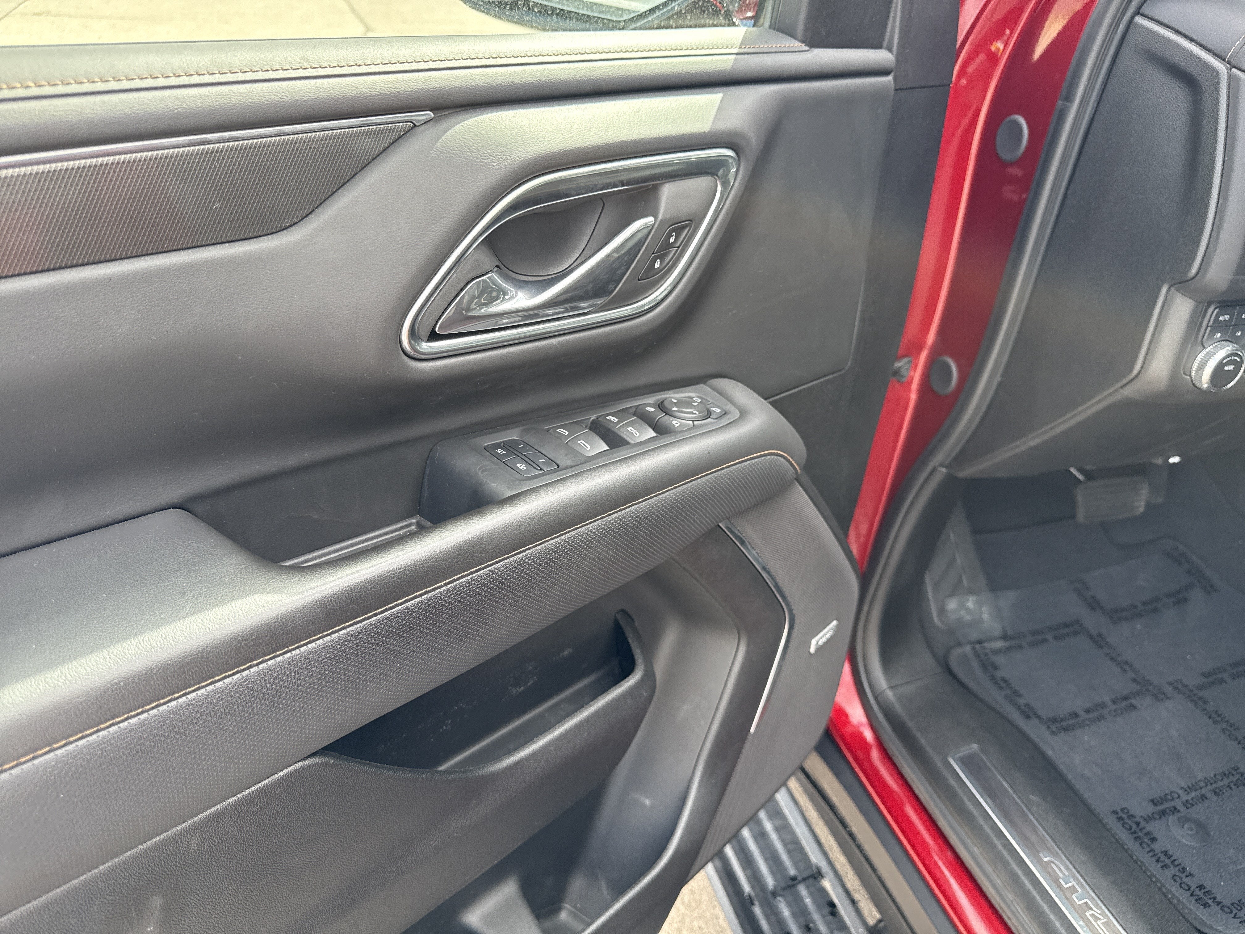 2024 GMC Yukon XL AT4