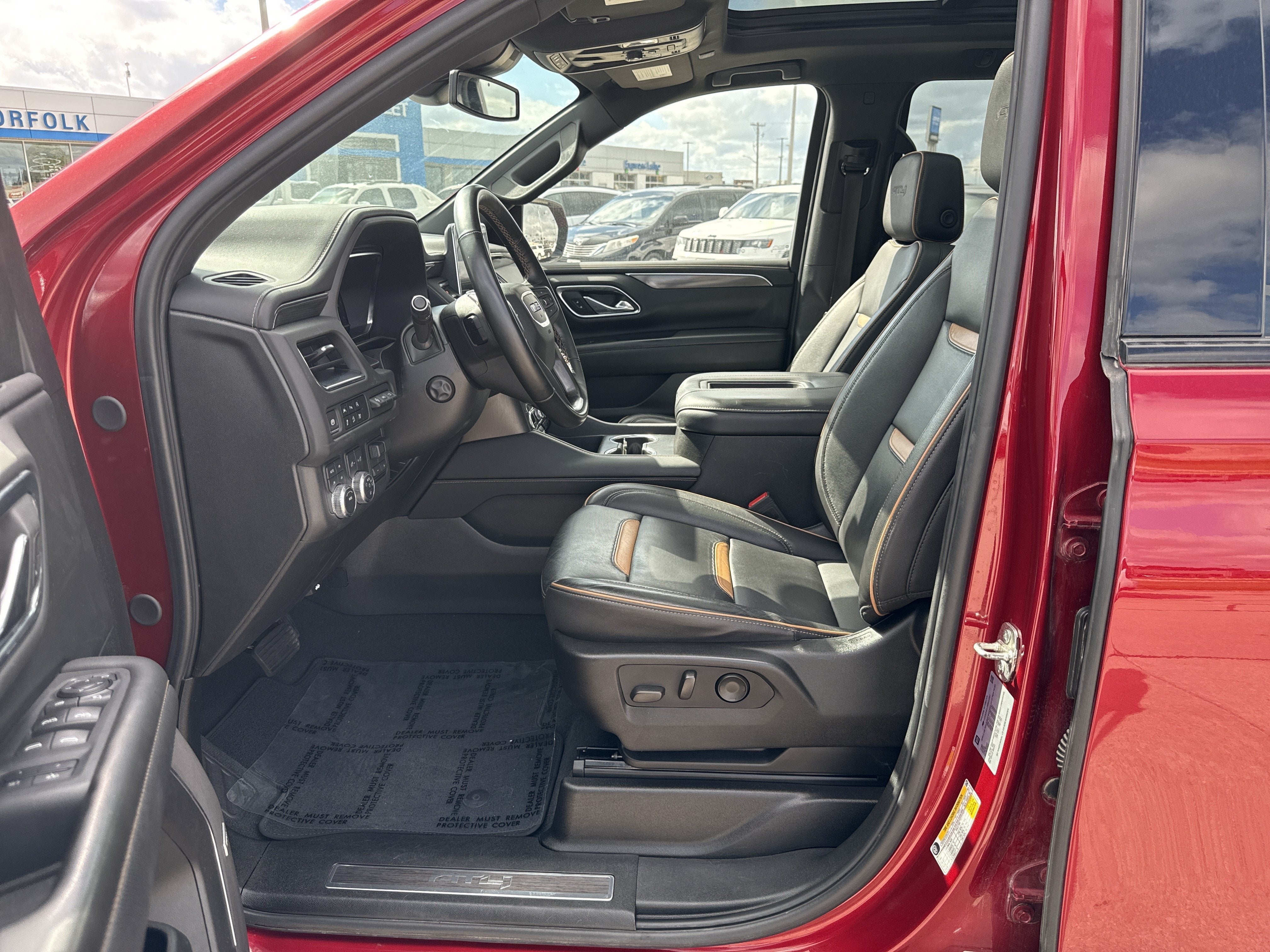 2024 GMC Yukon XL AT4