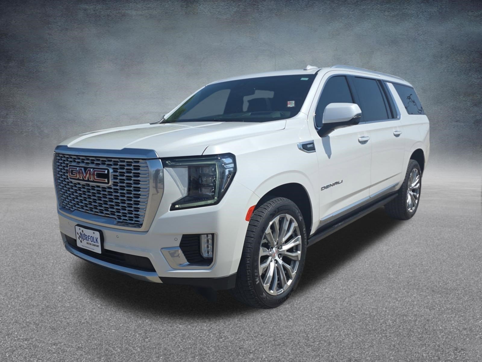 2022 GMC Yukon Denali AWD's photo