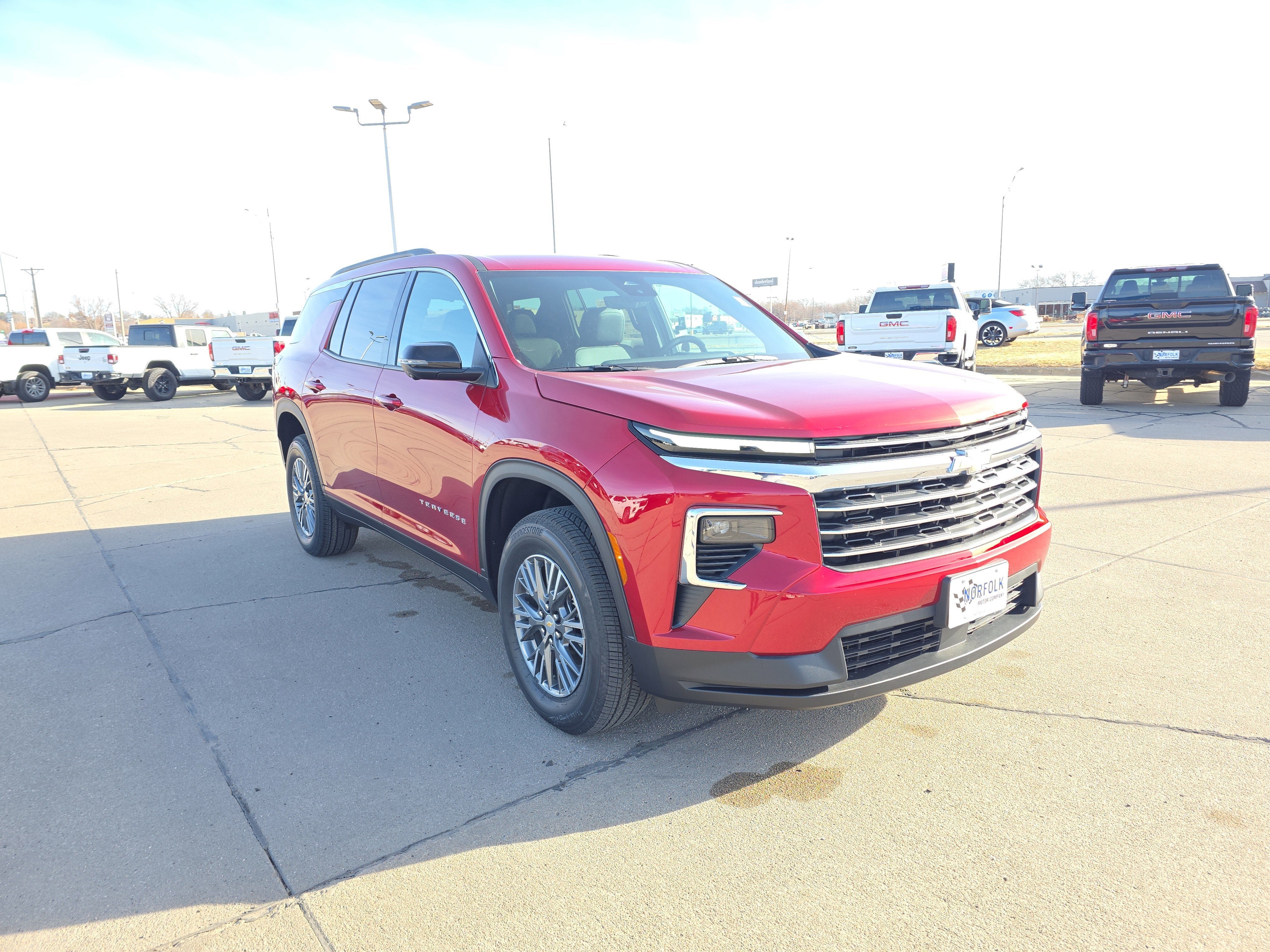 2026 Chevrolet Traverse LT