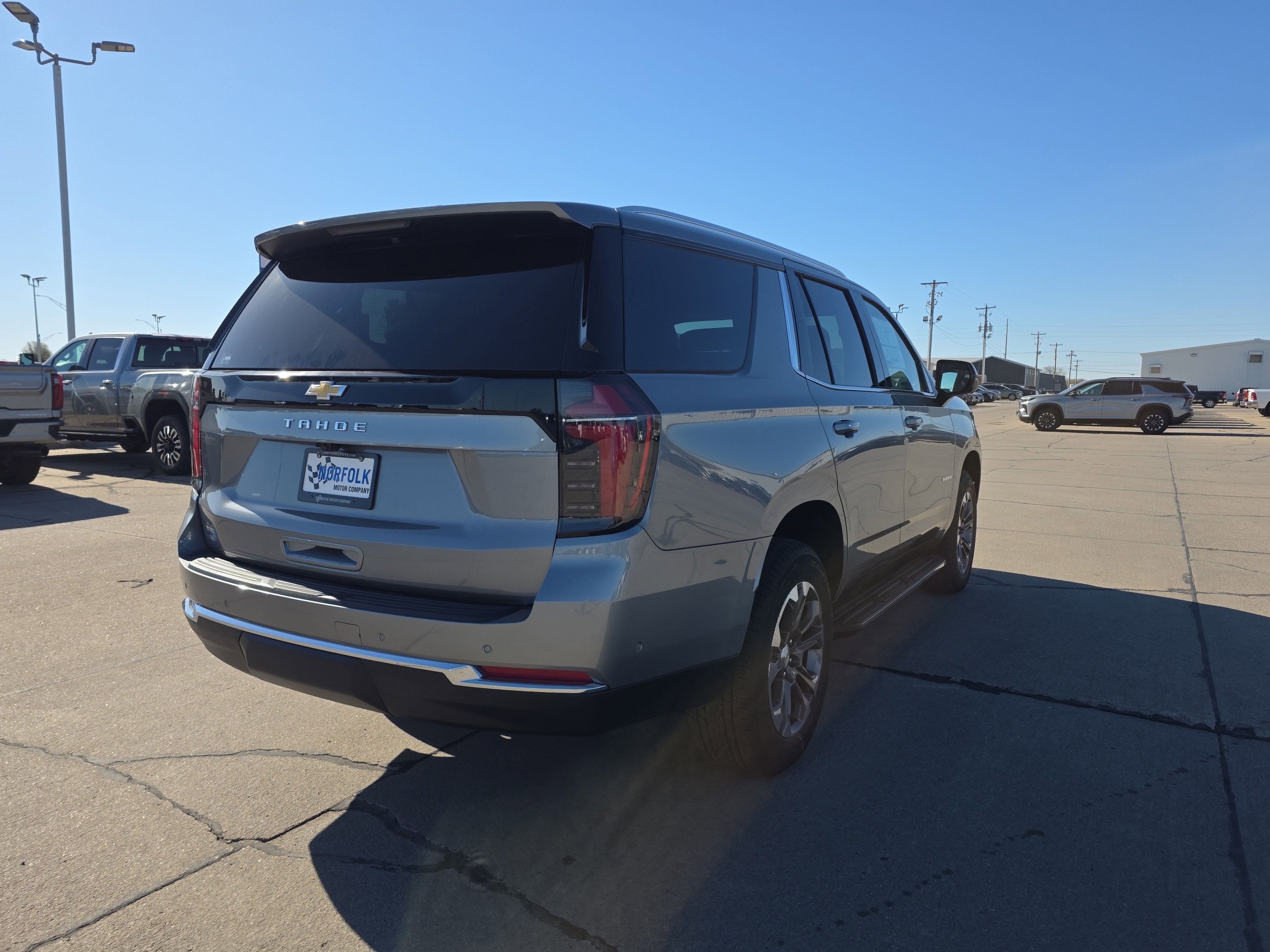 2026 Chevrolet Tahoe LS