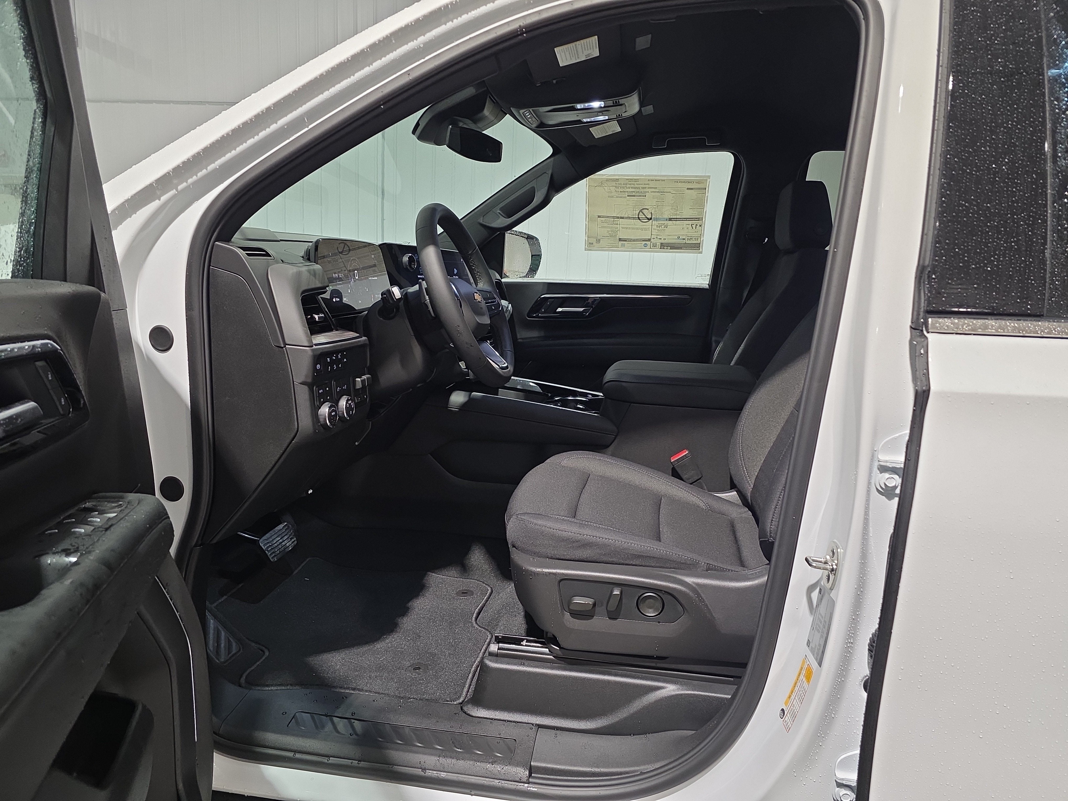 2027 Chevrolet Tahoe LS