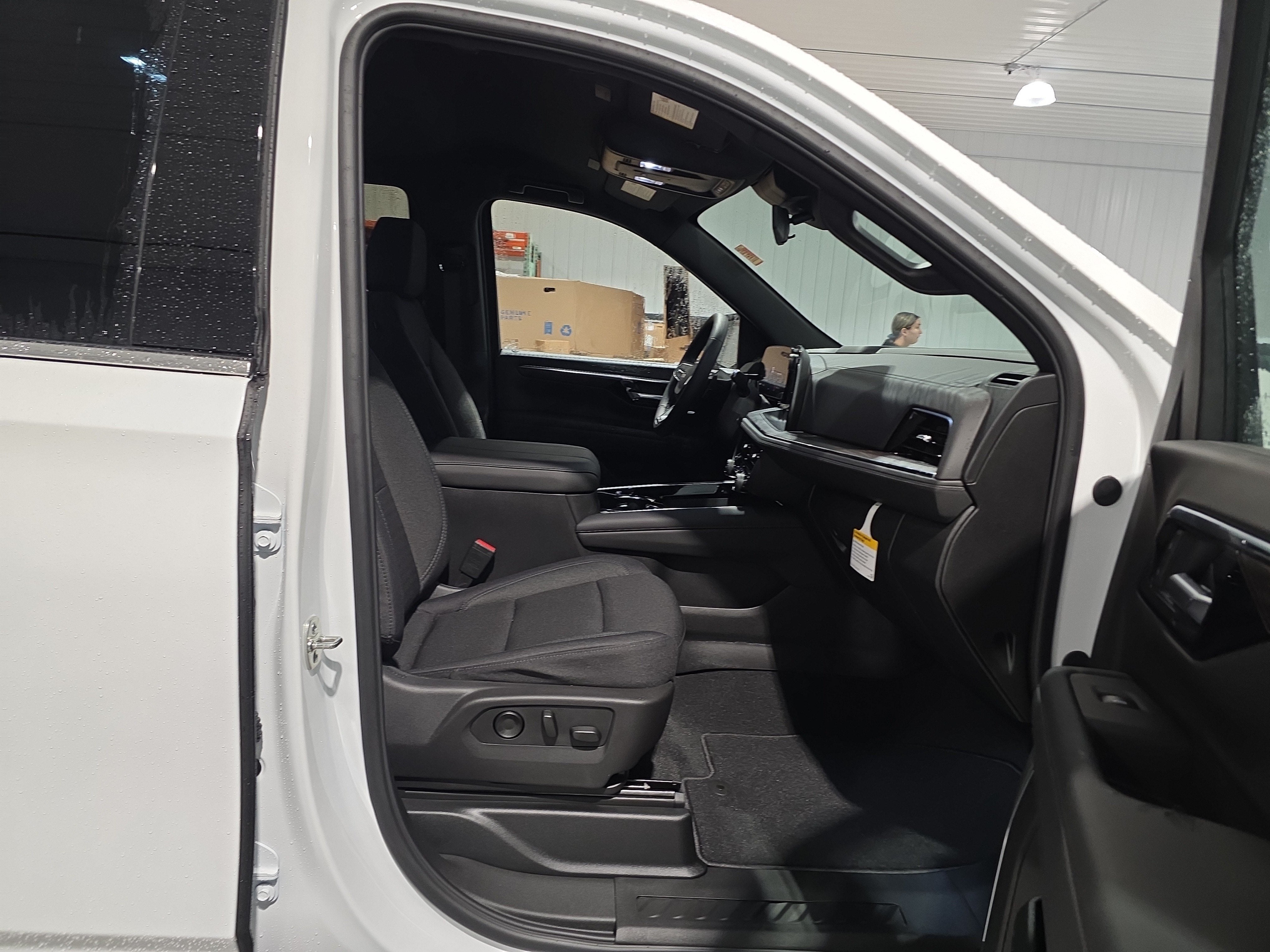 2027 Chevrolet Tahoe LS